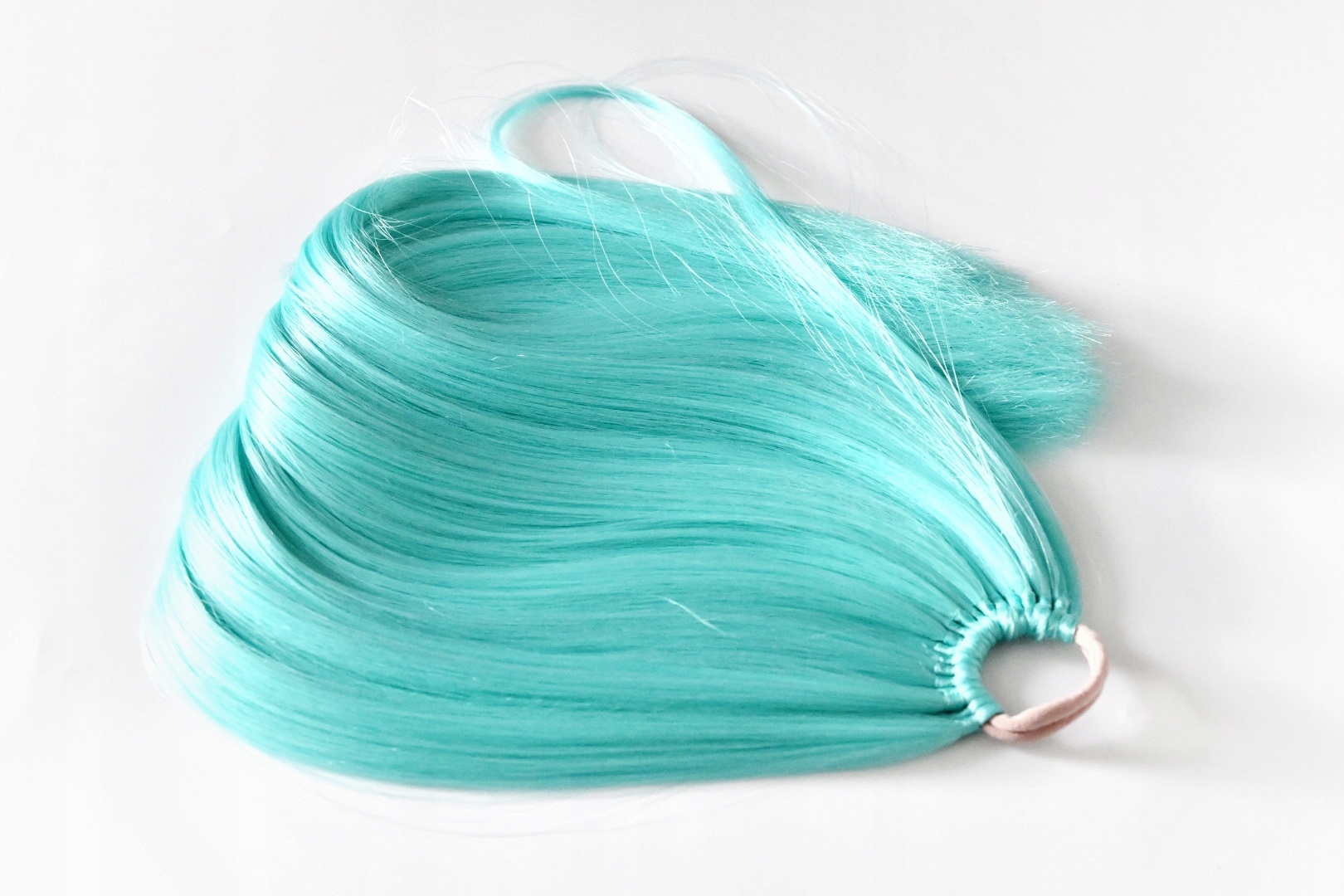 Culík na gumičce, prodloužení culíku azurová světle modrá L 120g