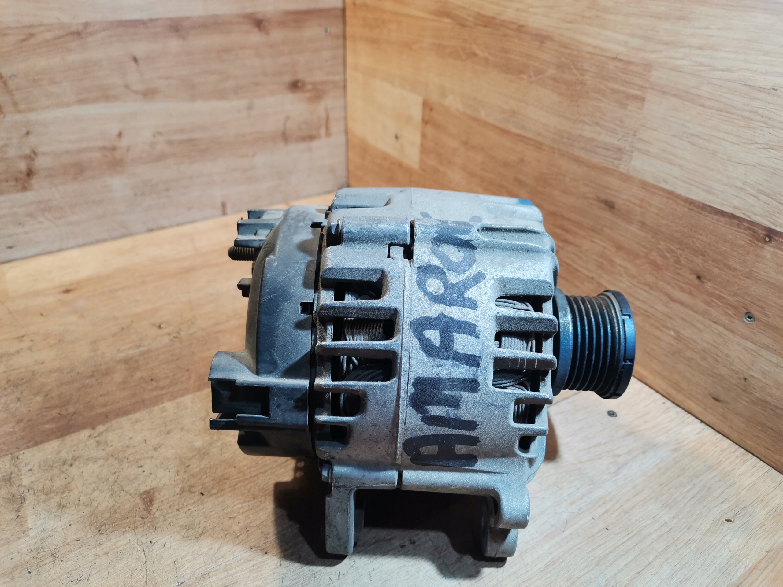 ALTERNATOR VW T5 T6 AMAROK CRAFTER MULTIVAN PASSAT 2.0TDI 03L903024S 140A