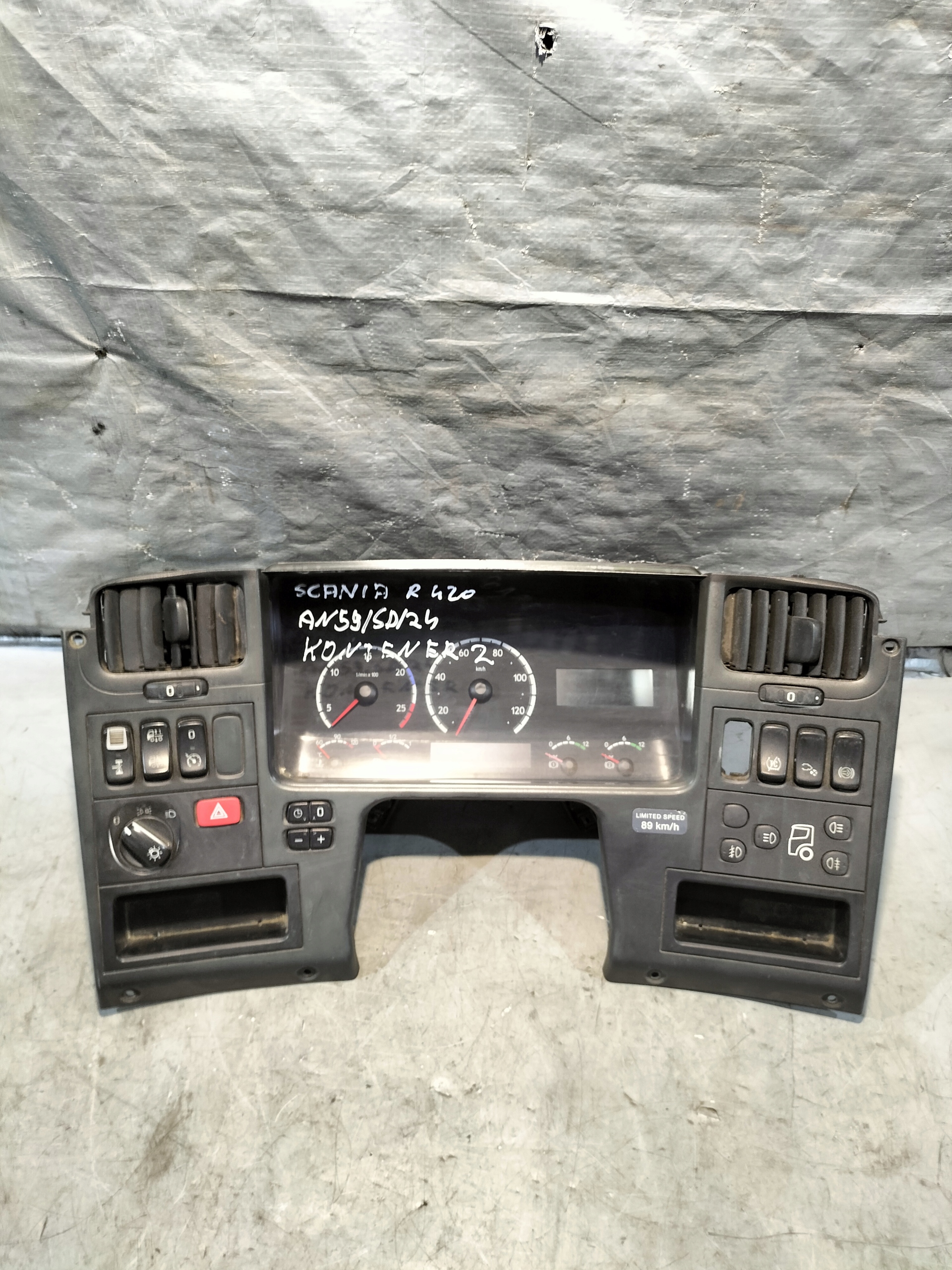 dials dials Scania R 2005r.