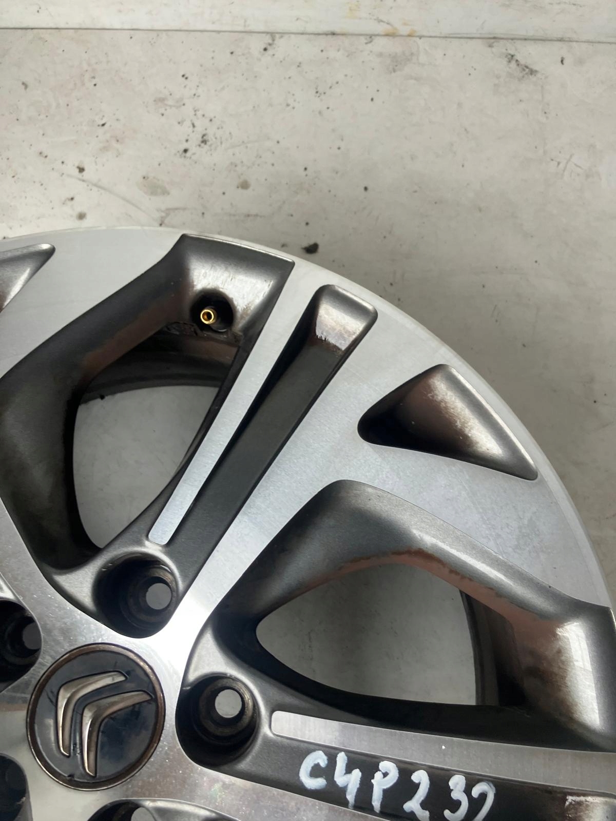 disk 17 CALI #232 CITROEN C4 PICASSO II 9677090177