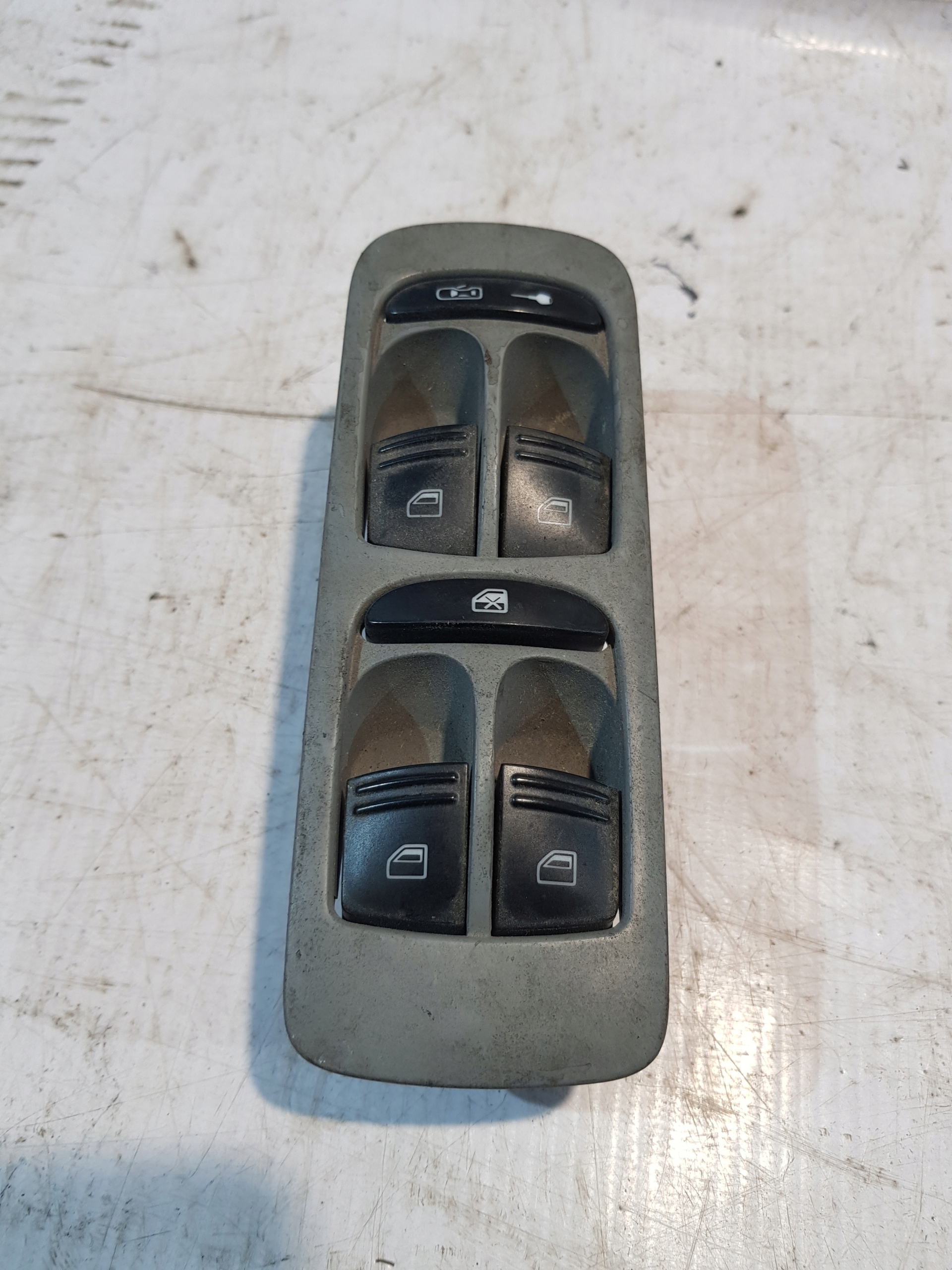 PORSCHE CAYENNE and 9P 7L PANEL window control switch left 7L5959657A EUROPA