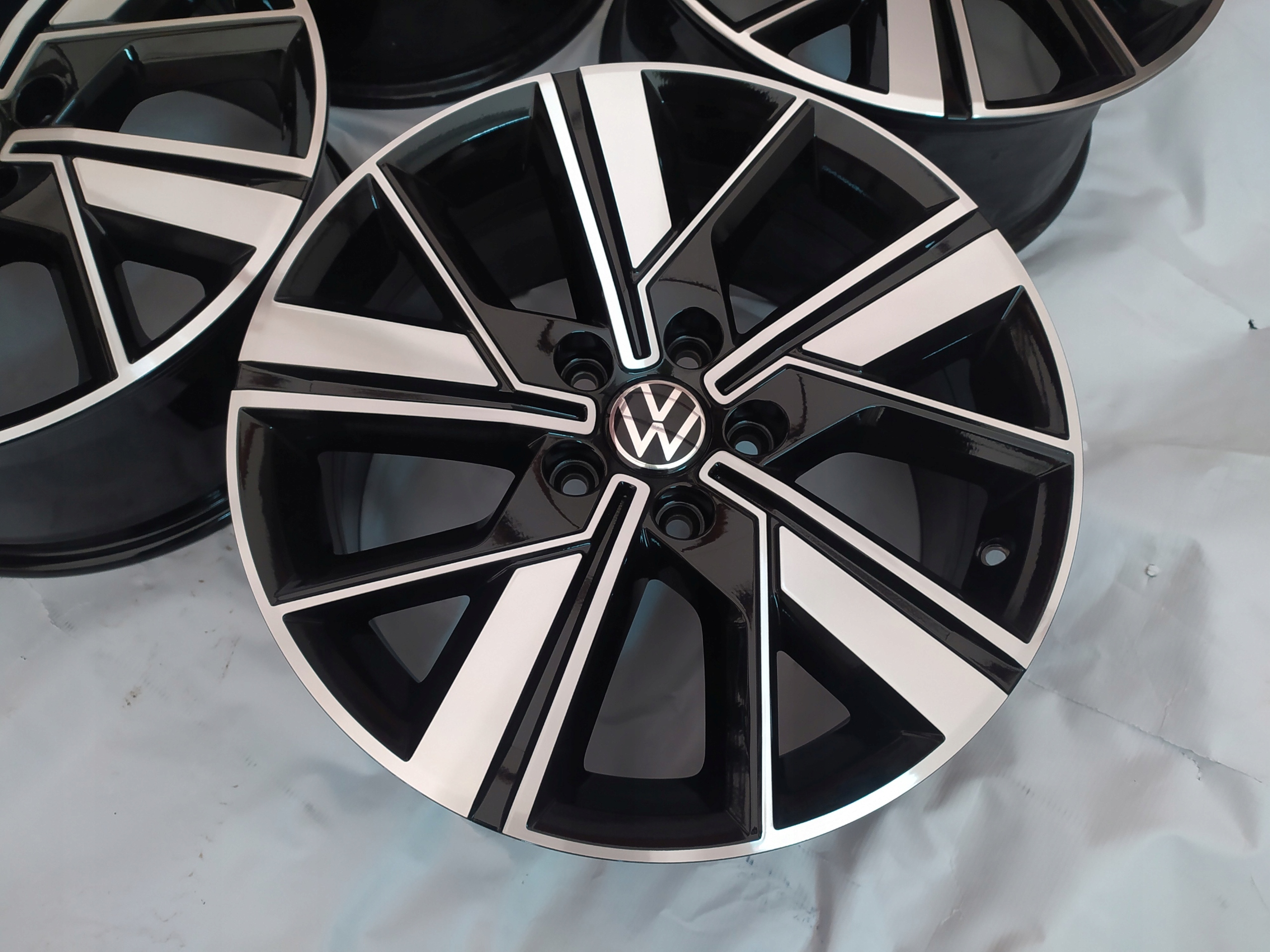 ДИСКИ VW T5 T6 T6.1la R-LINE MULTIVAN 18 Et50 ОРИГІНАЛЬНІ