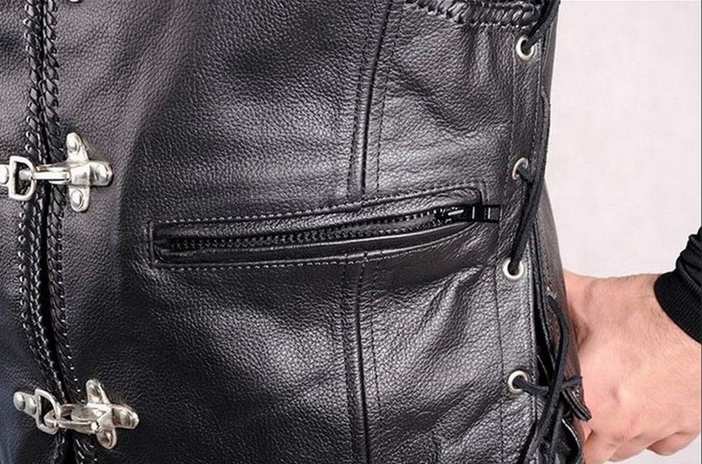 KAMIZELKA SKÓRZANA Z KARABIŃCZYKAMI CHOPPER r. M Model KM005