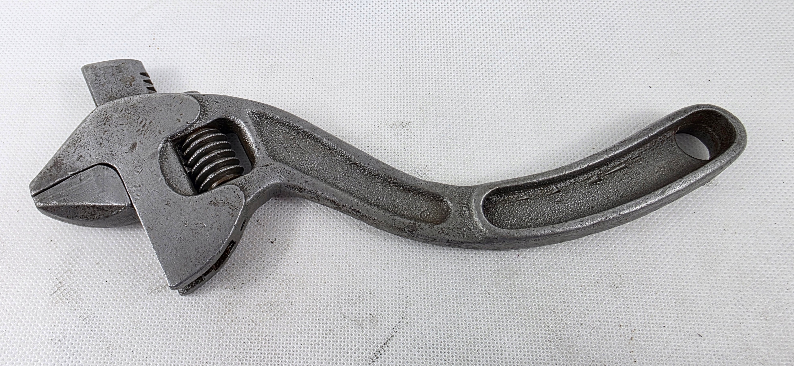 STARY CIEKAWY KLUCZ 770 GRAM 26CM