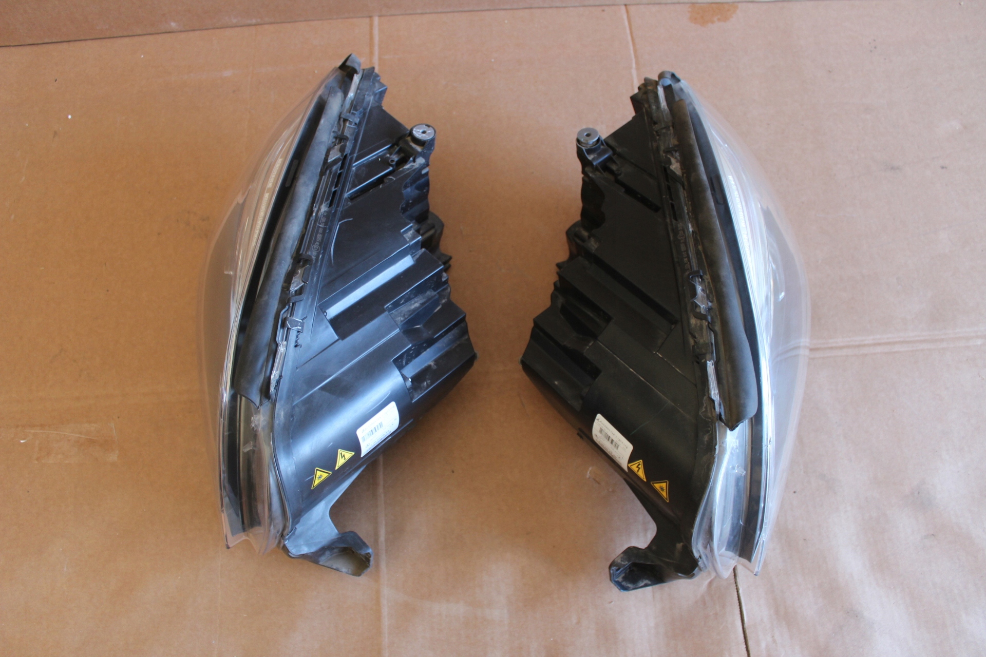 Reflektory lampy przód komplet Mercedes GLE ML 166 Informacje dodatkowe żarówki w zestawie