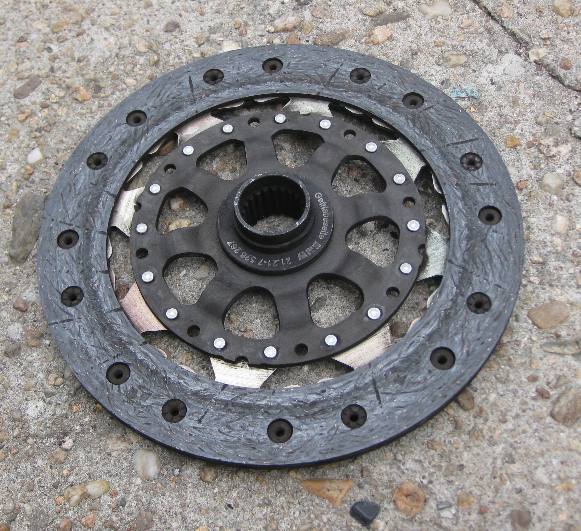 BMW E87 5D 07R 1.6 clutch flywheel complete 7526268 7560204 7526267