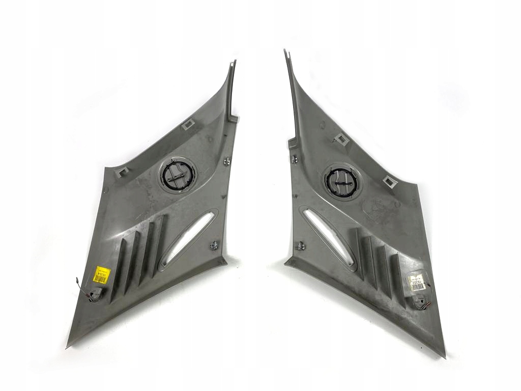 CADILLAC SRX 04-09R OSŁONA TAPICERKA SŁUPKA C Typ samochodu Samochody osobowe