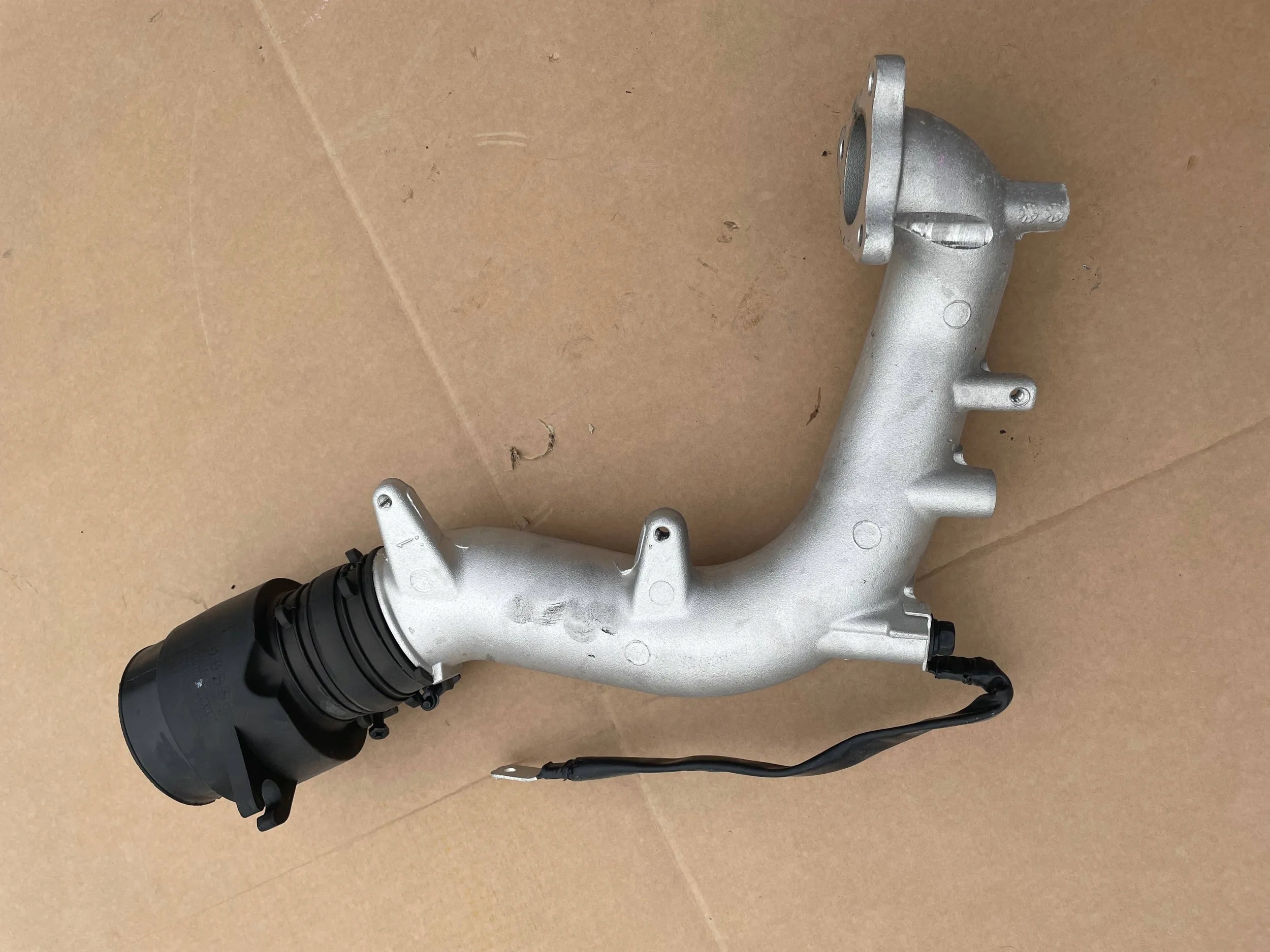 kia PROCEED III РЕСТАЙЛИНГ 1.6 труба щланг