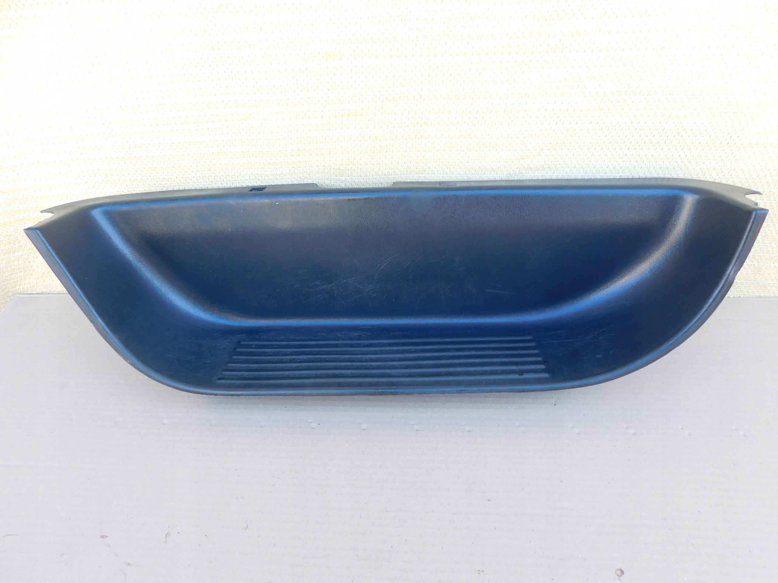 cap threshold left front Hyundai H1 II Starex 85871-4H000