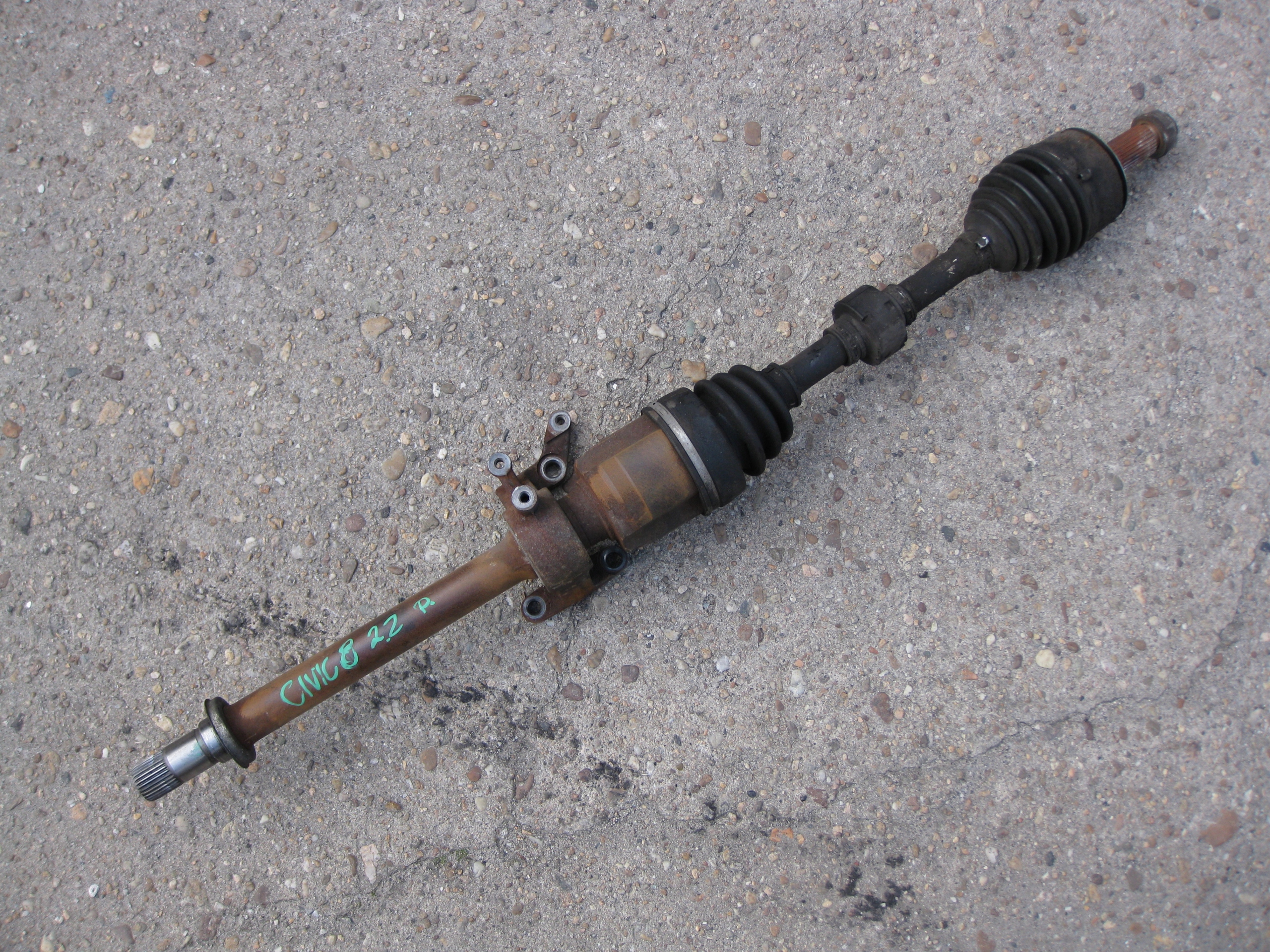 HONDA CIVIC VIII UFO 2.2 and-CTDI 07R semi-axis right front