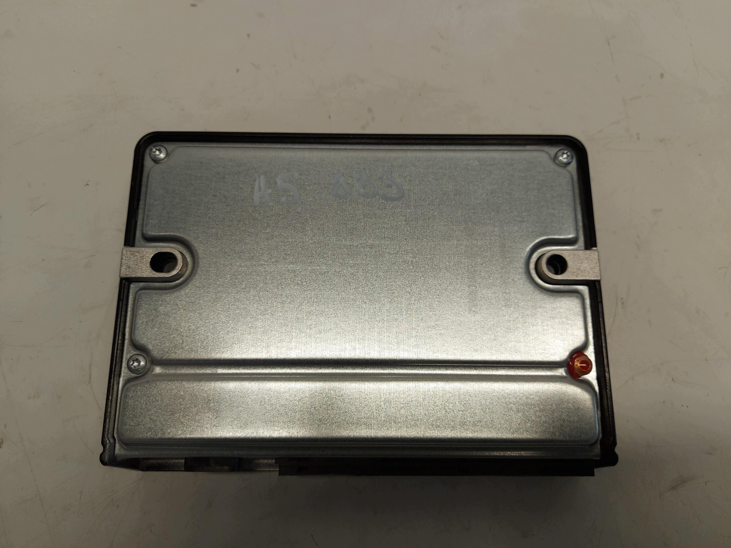 AUDI A5 8B3 B10 AVANT module control unit Gateway 85C907146AF