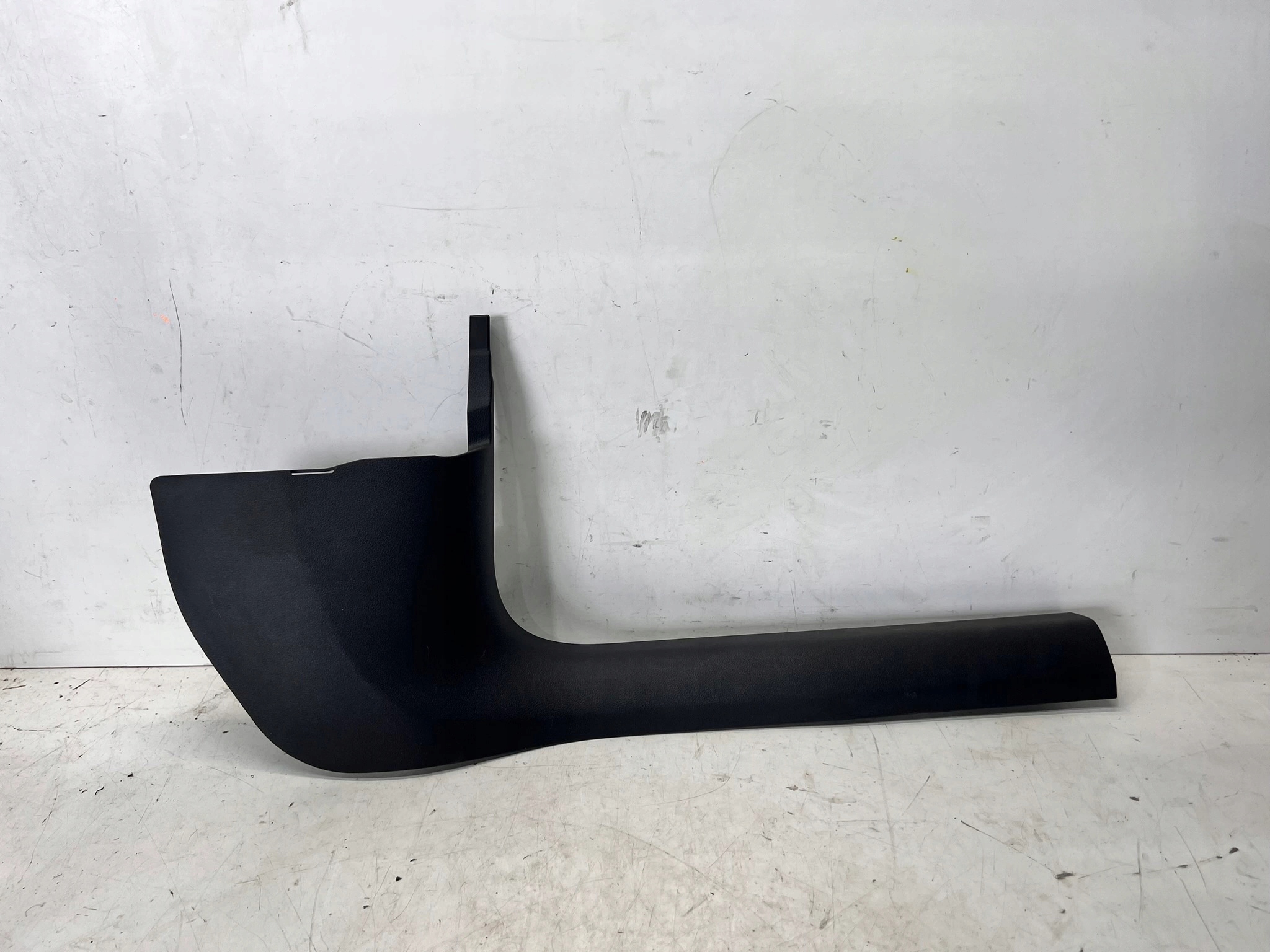 cover cap of the threshold right AUDI A6 C8 4K1867272 4PK