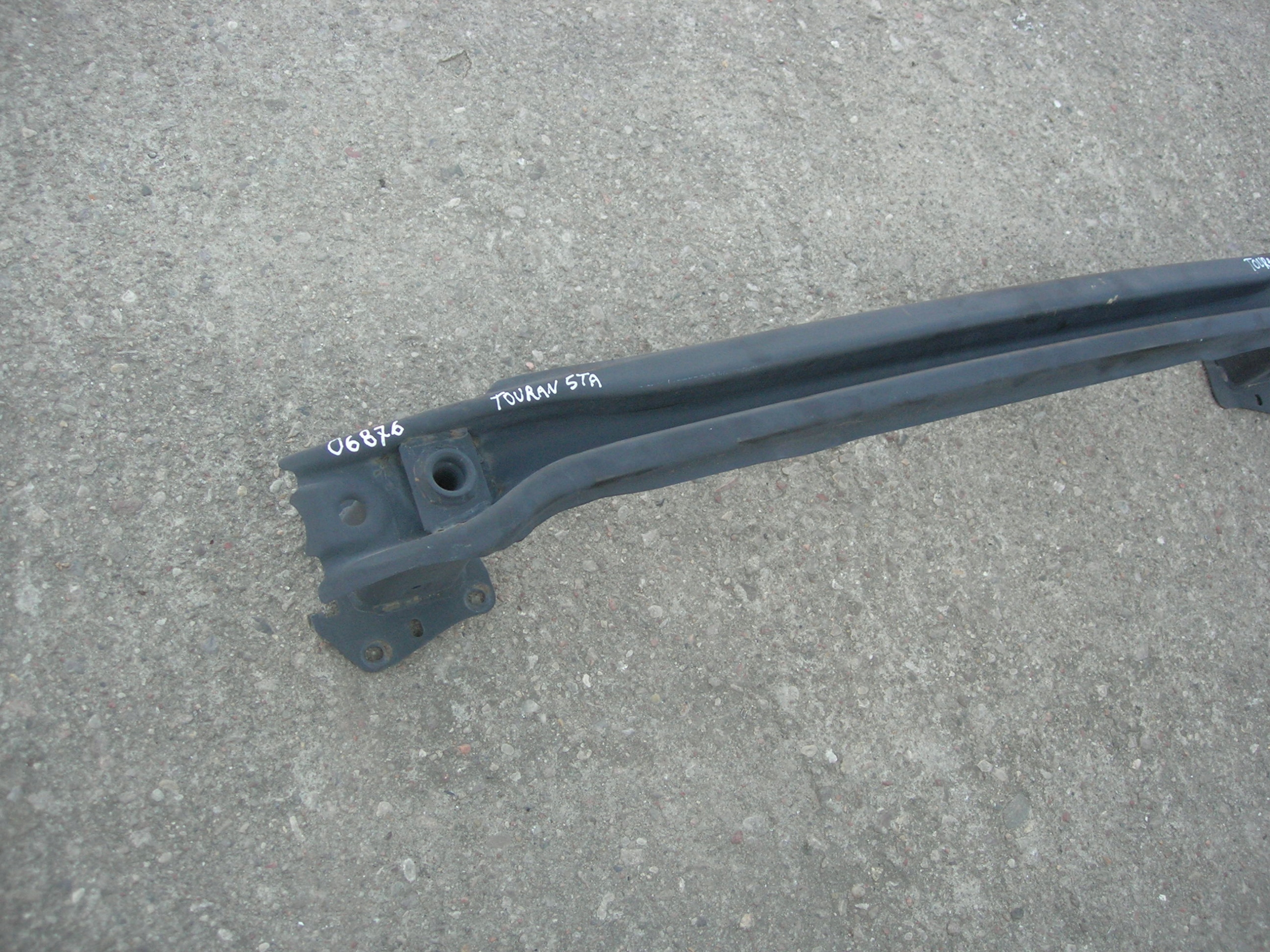 BELKA ZDERZAKA TYŁ VW TOURAN II 5TA807305A W-WA Numer katalogowy części 5TA807305A