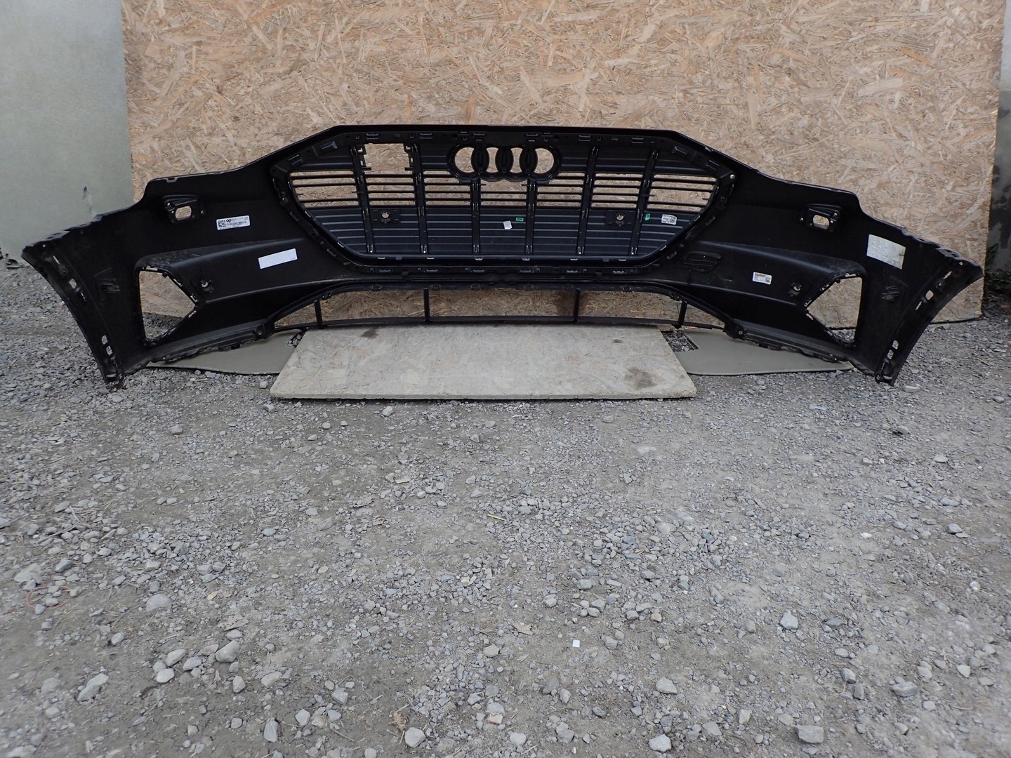 bumper front front AUDI E TRON 4KE 2019