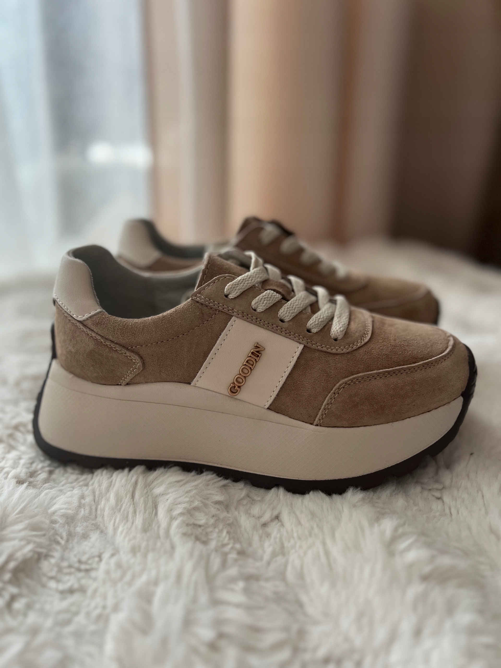 Sneakersy damskie skórzane Goodin GD-124 skóra zamsz platforma fango 38