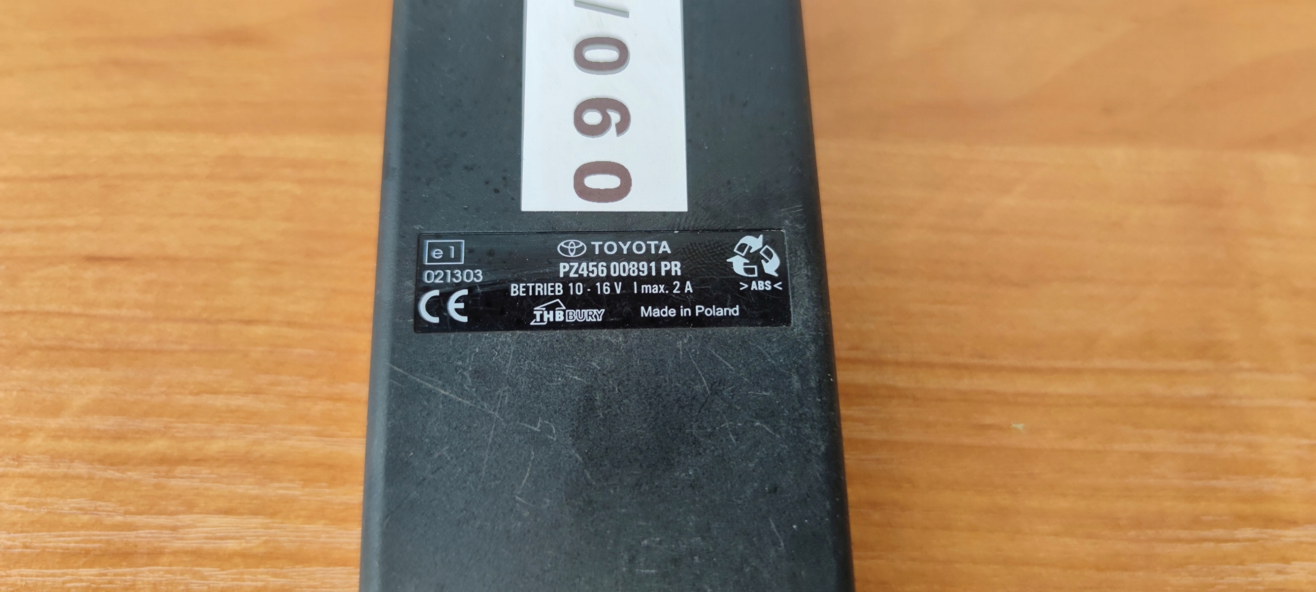 MODULO TELEFONU TOYOTA AVENSIS COROLLA VERSO AURIS