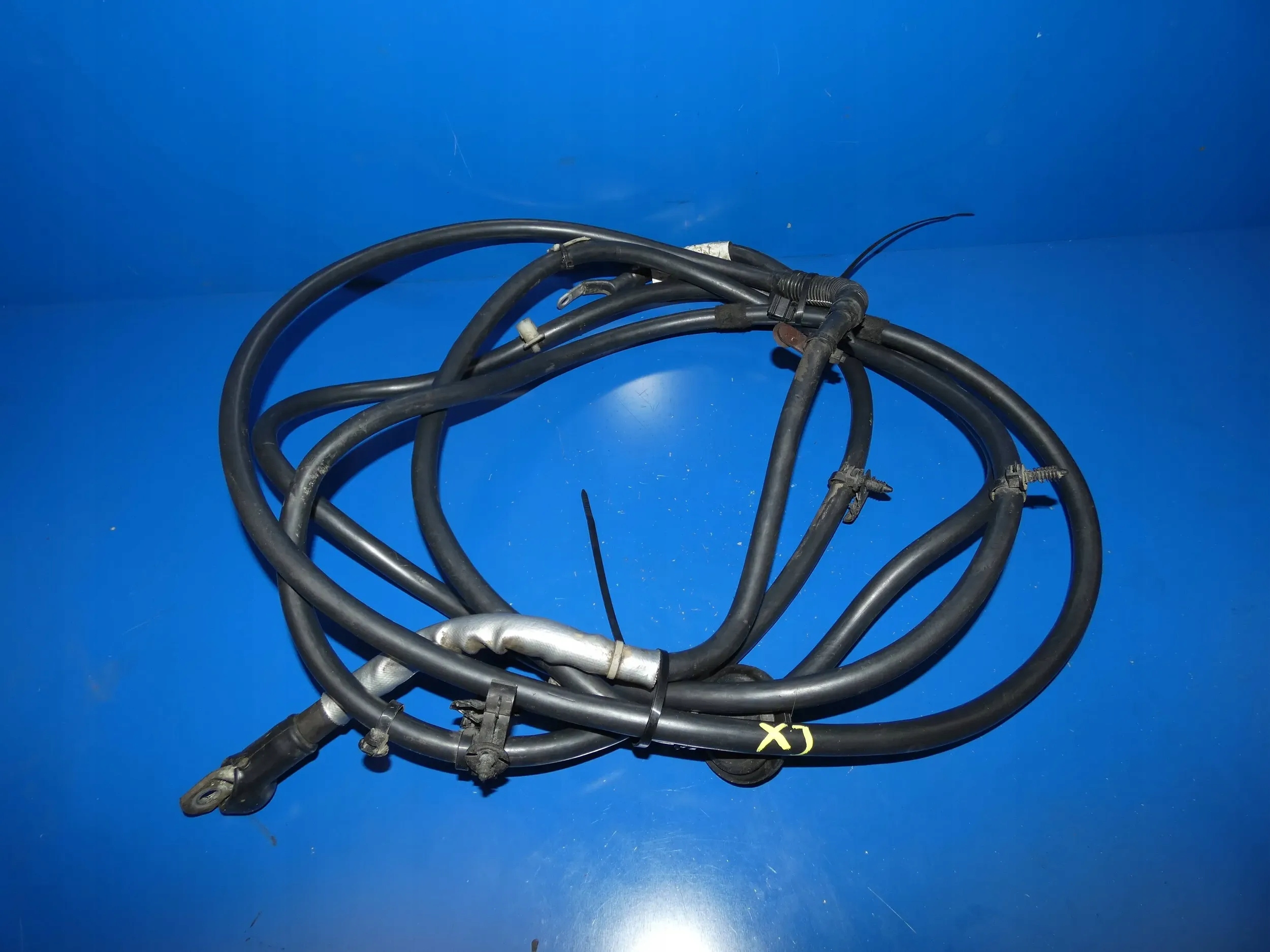 Jaguar XJ X351 KABEL cable battery