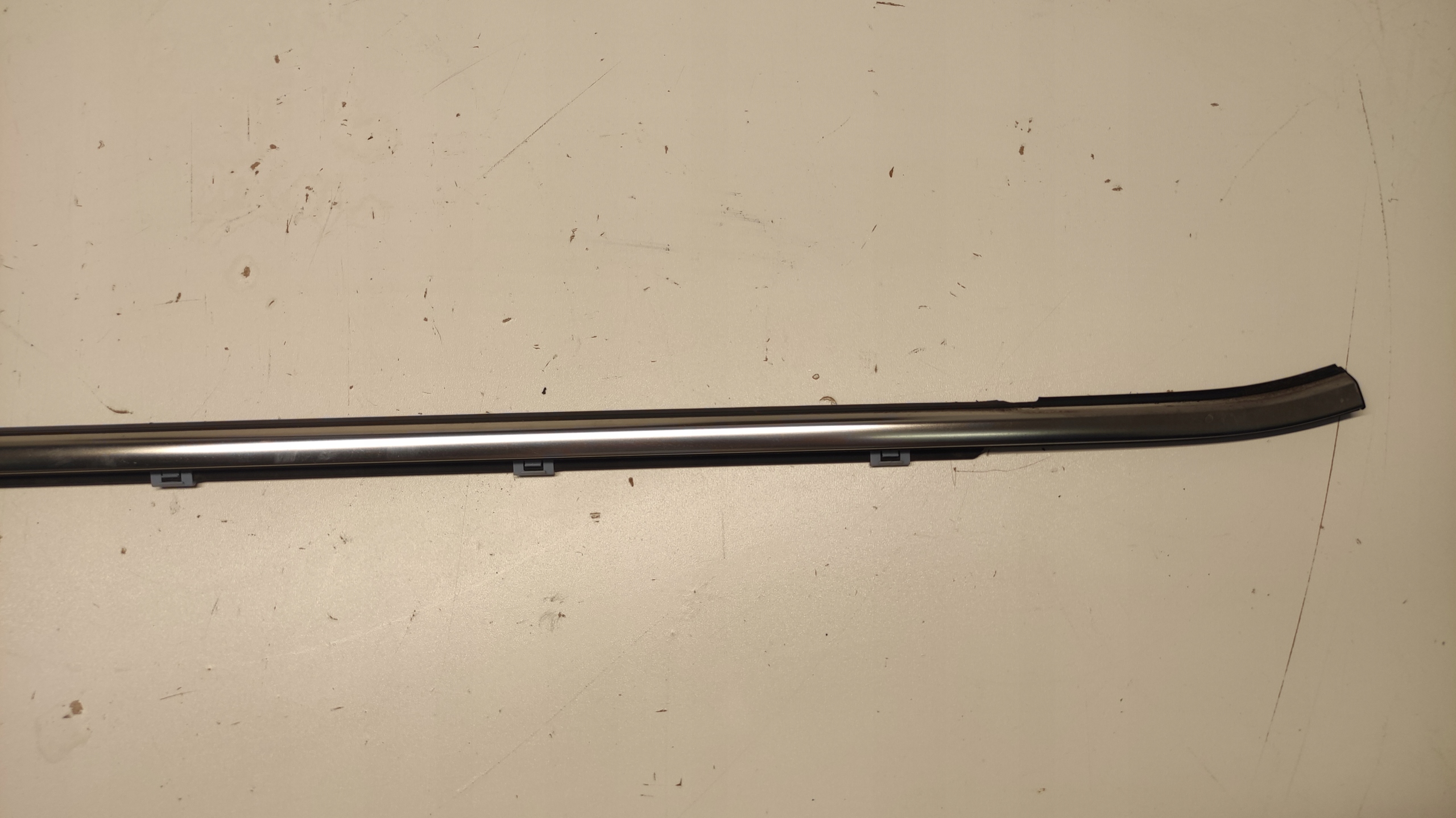 KIA SPORTAGE IV moulding dust PARAPET CHROM SATYNA right front door