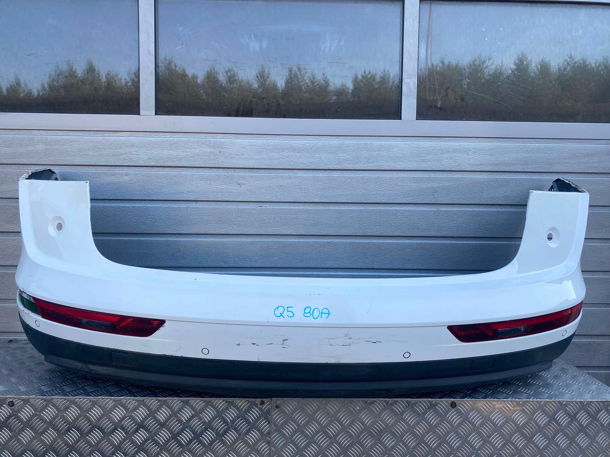 AUDI Q50a БАМПЕР ЗАД. 17-