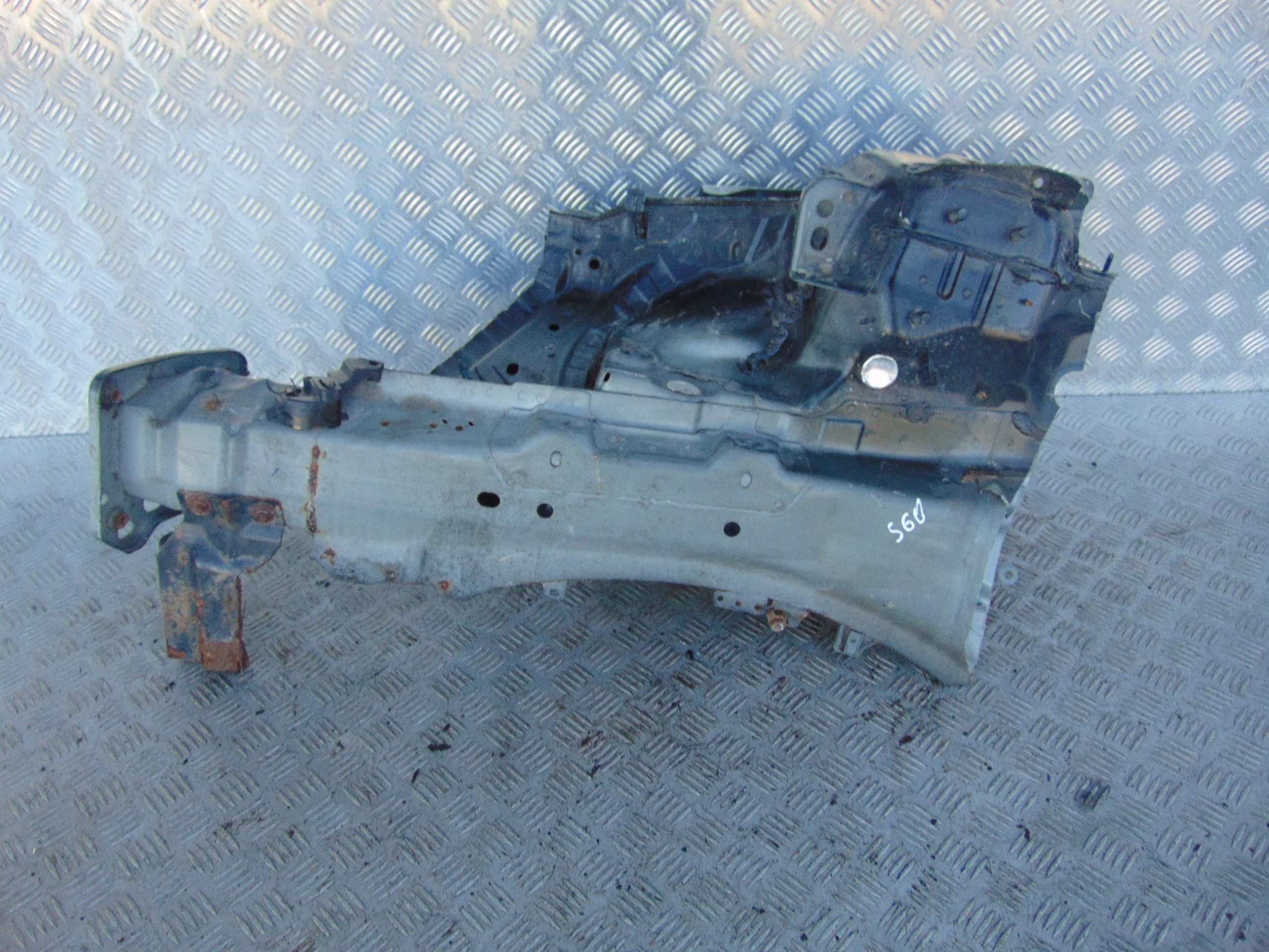 VOLVO S60 II ЛОНЖЕРОН ПЕРЕДНЯЯ ПРАВА 10-