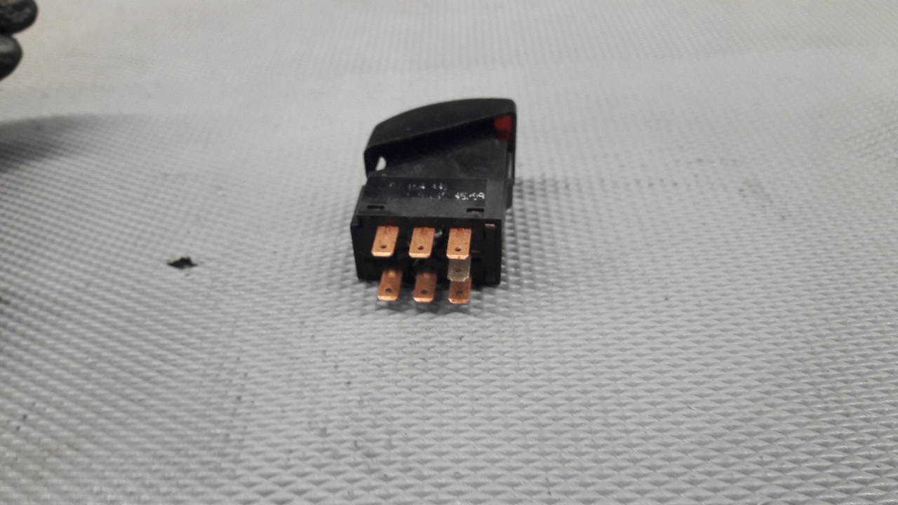 09164441 przelacznik awaryjnych Opel Corsa B Numer katalogowy części 09164441