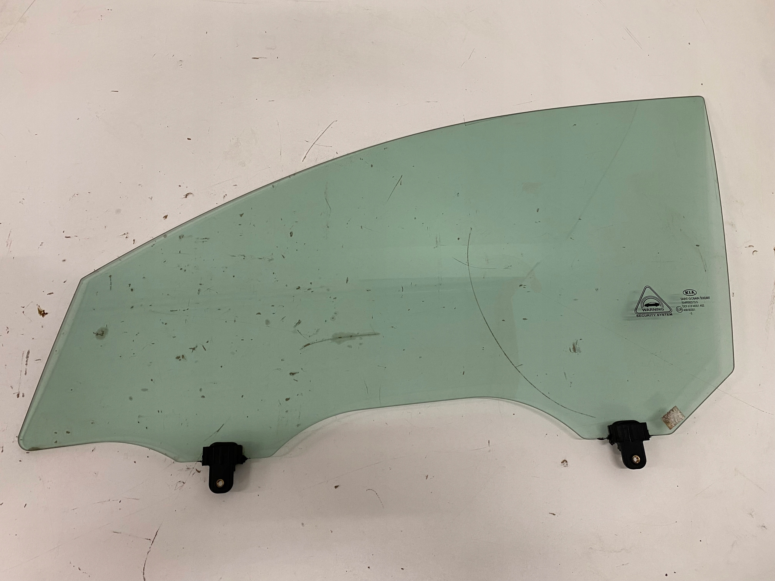 KIA SPORTAGE III СКЛО ДВЕРЕЙ ЛІВЕ ПЕРЕДНЄ 13 РІК