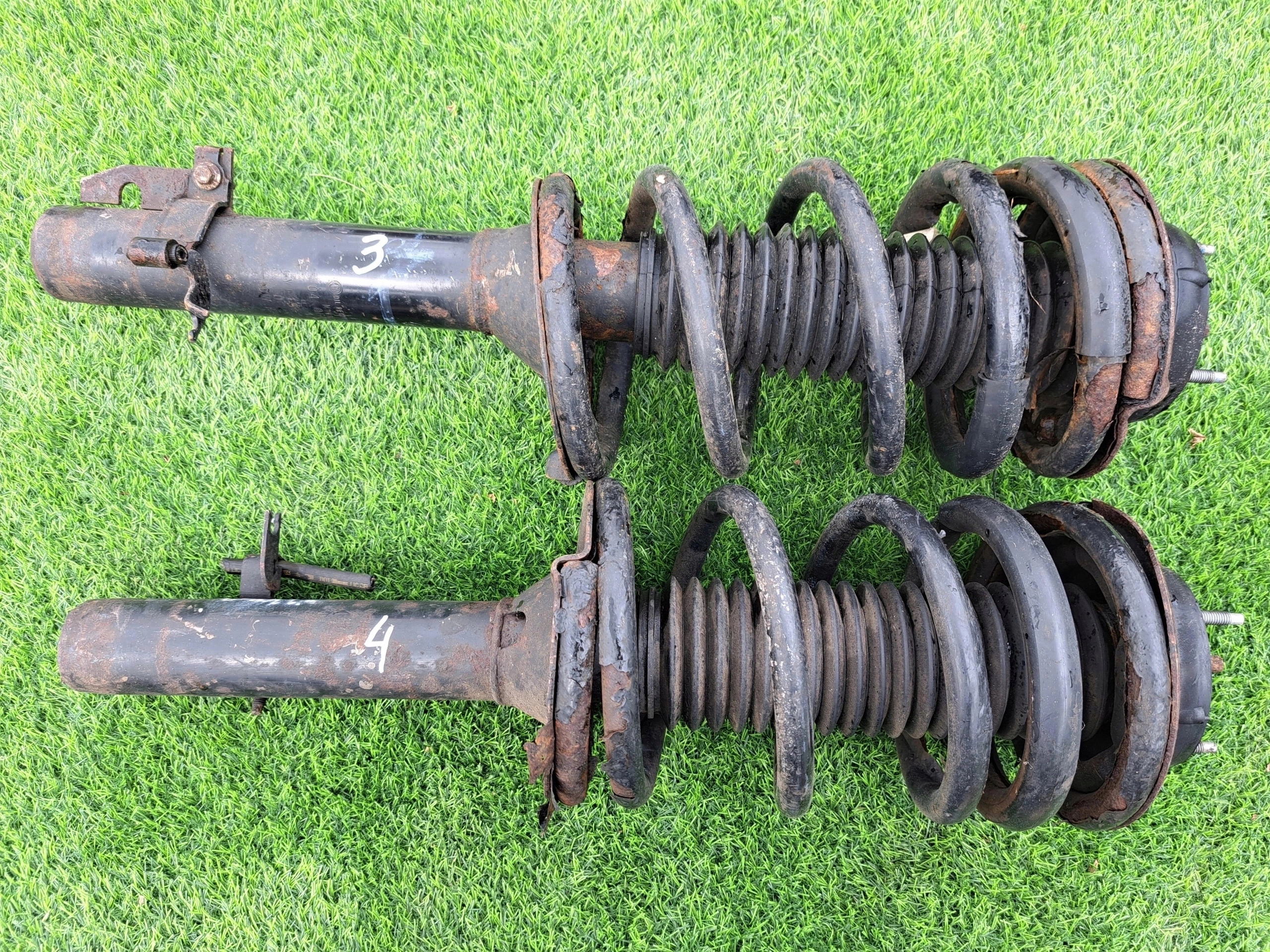 FORD TRANSIT MK7 06-14 YC15-18045-SD shock absorber front original MCPERSON