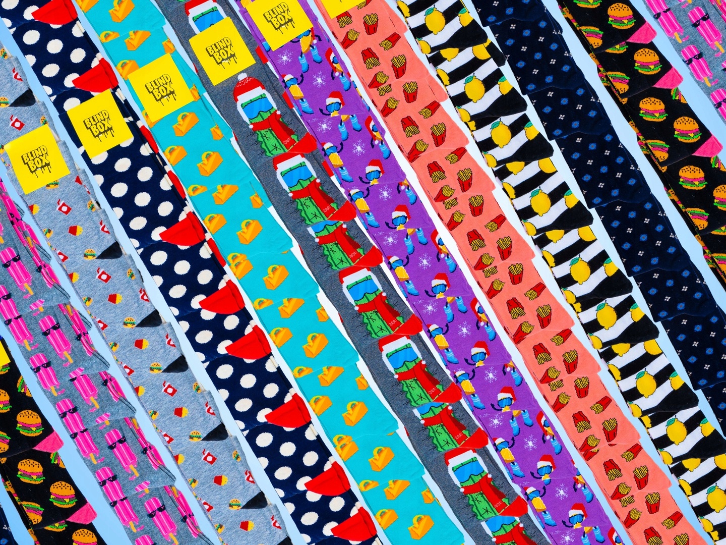 Kolorowe Skarpety 10 Par Blind Box Różne Wzory Kolekcja JESIEN / ZIMA