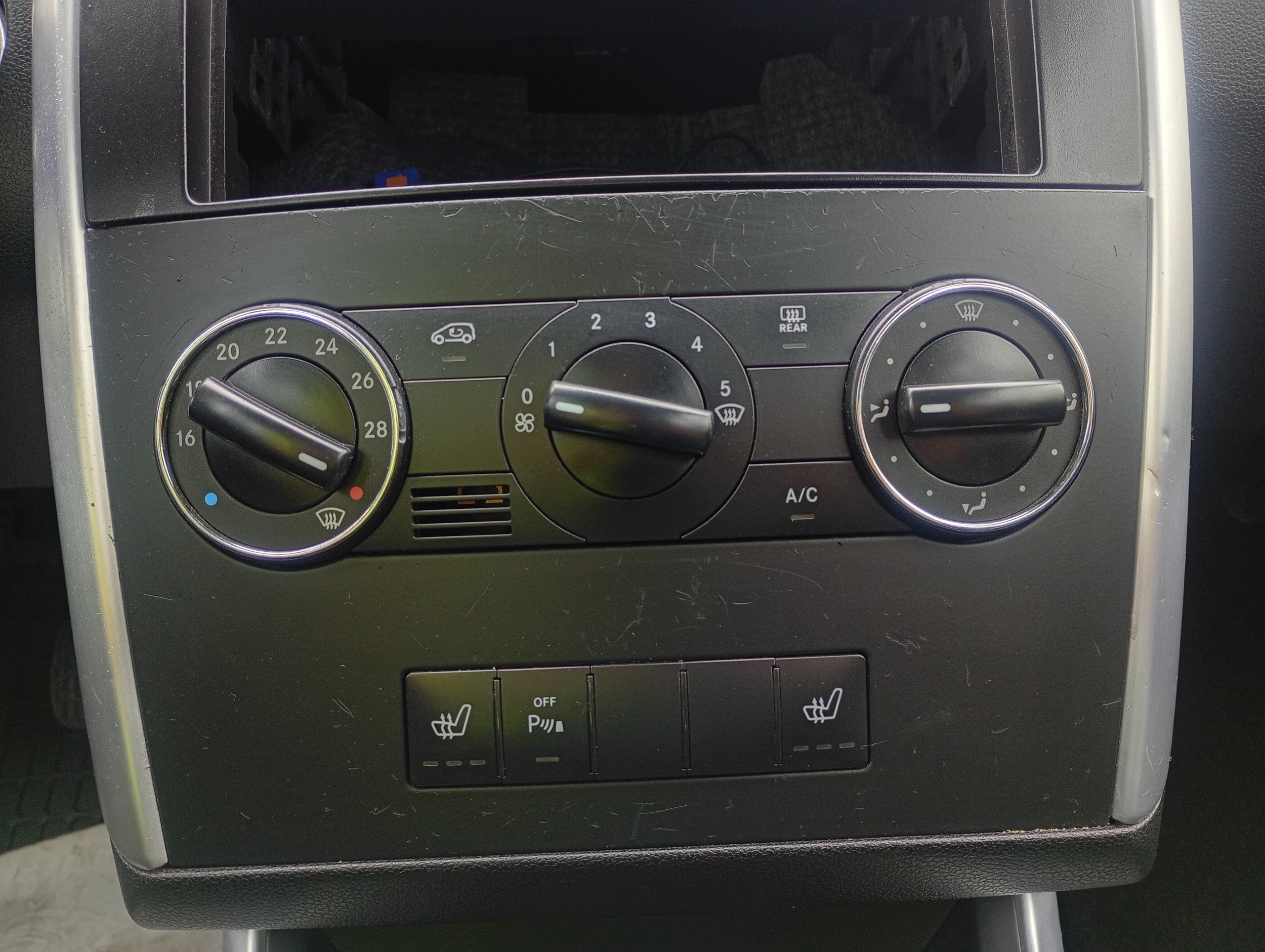Panel switch regulacja air conditioning devices heating Mercedes B-class W245 05-11