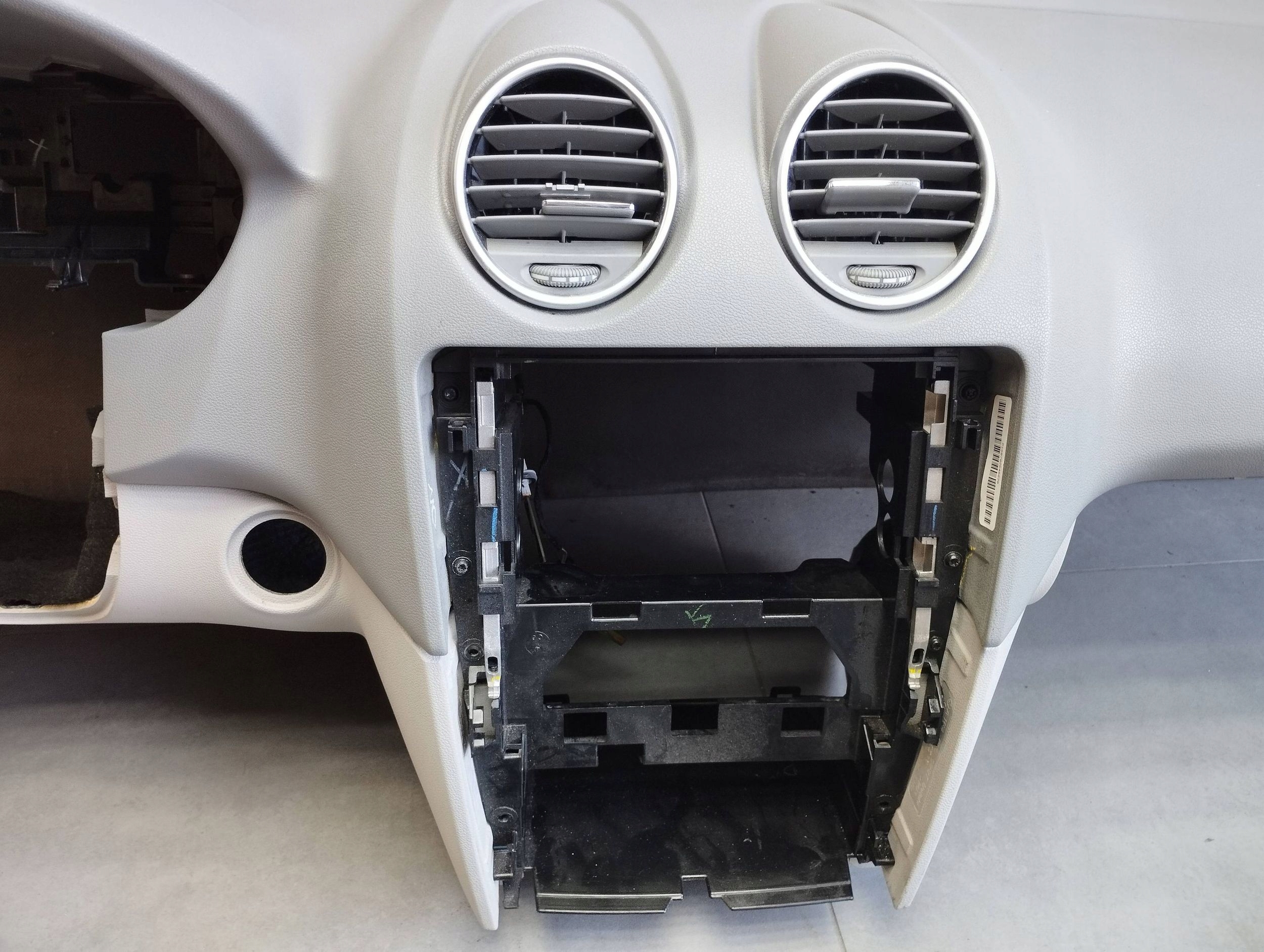 Mercedes ML W164 dashboard console airbags tension belts