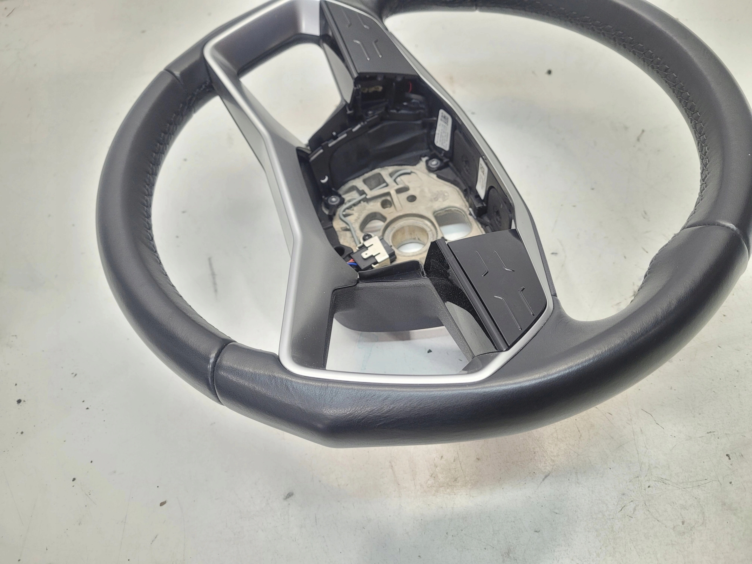 steering wheel, leather MULTIFUNKCJA DOTYKOWA AUDI Q4 E-TRON 89A419091E