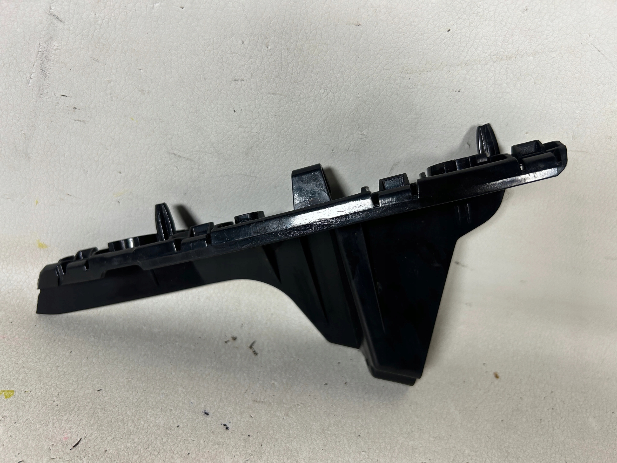 Opel Corsa F 19- Support Support plaque Avant Pare choc 9829335680