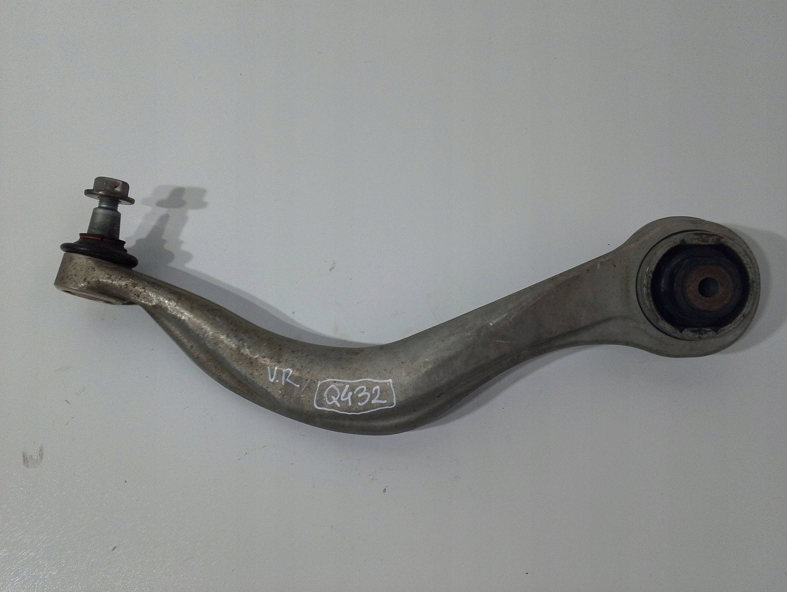 ALFA STELVIO arm front front right BANAN K2064-03 (Q432)