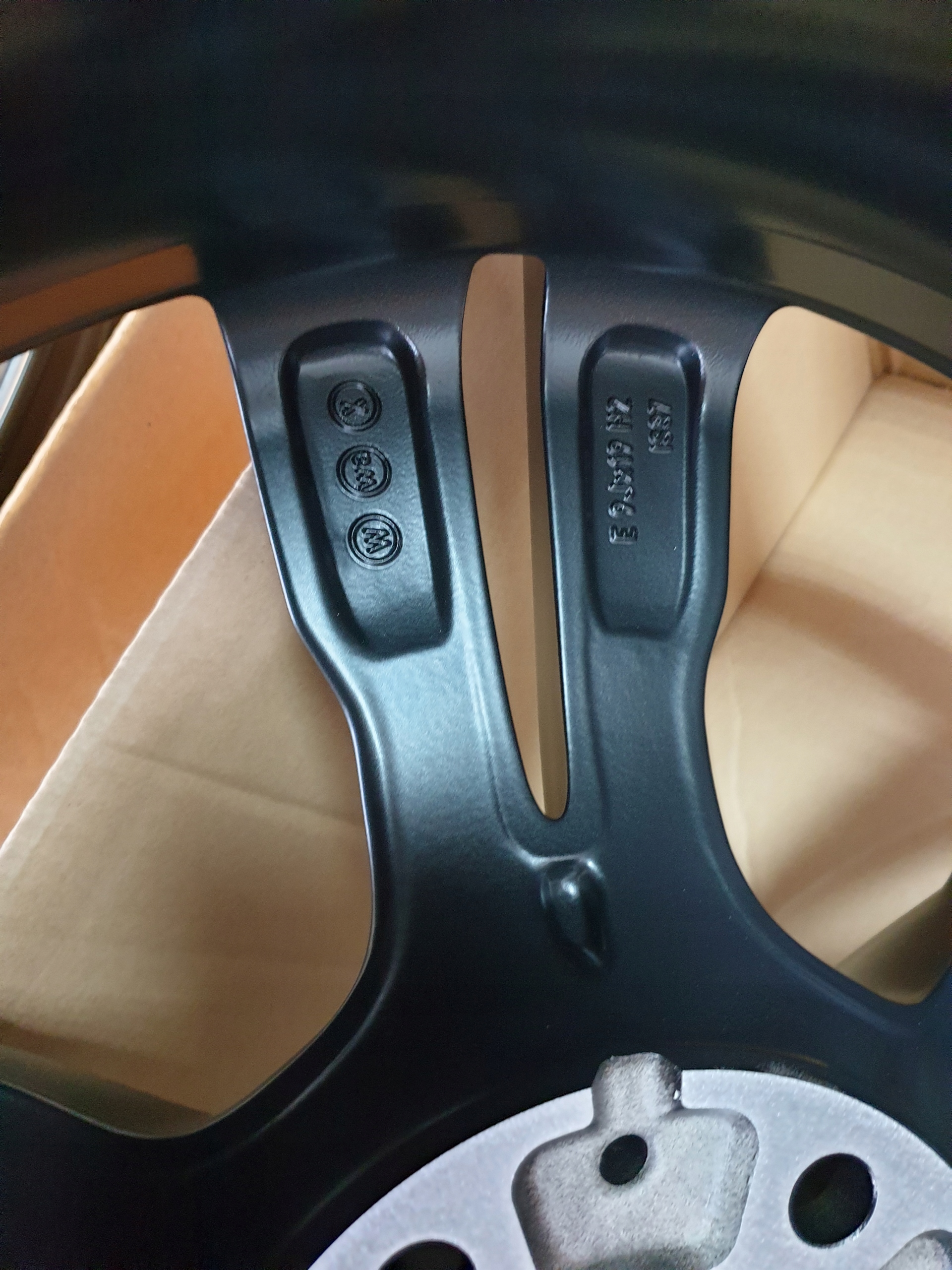 CZARNE FELGI 19 CALI 5x120 BMW X5 F15 E70 MATOWE Producent felg BMW OE