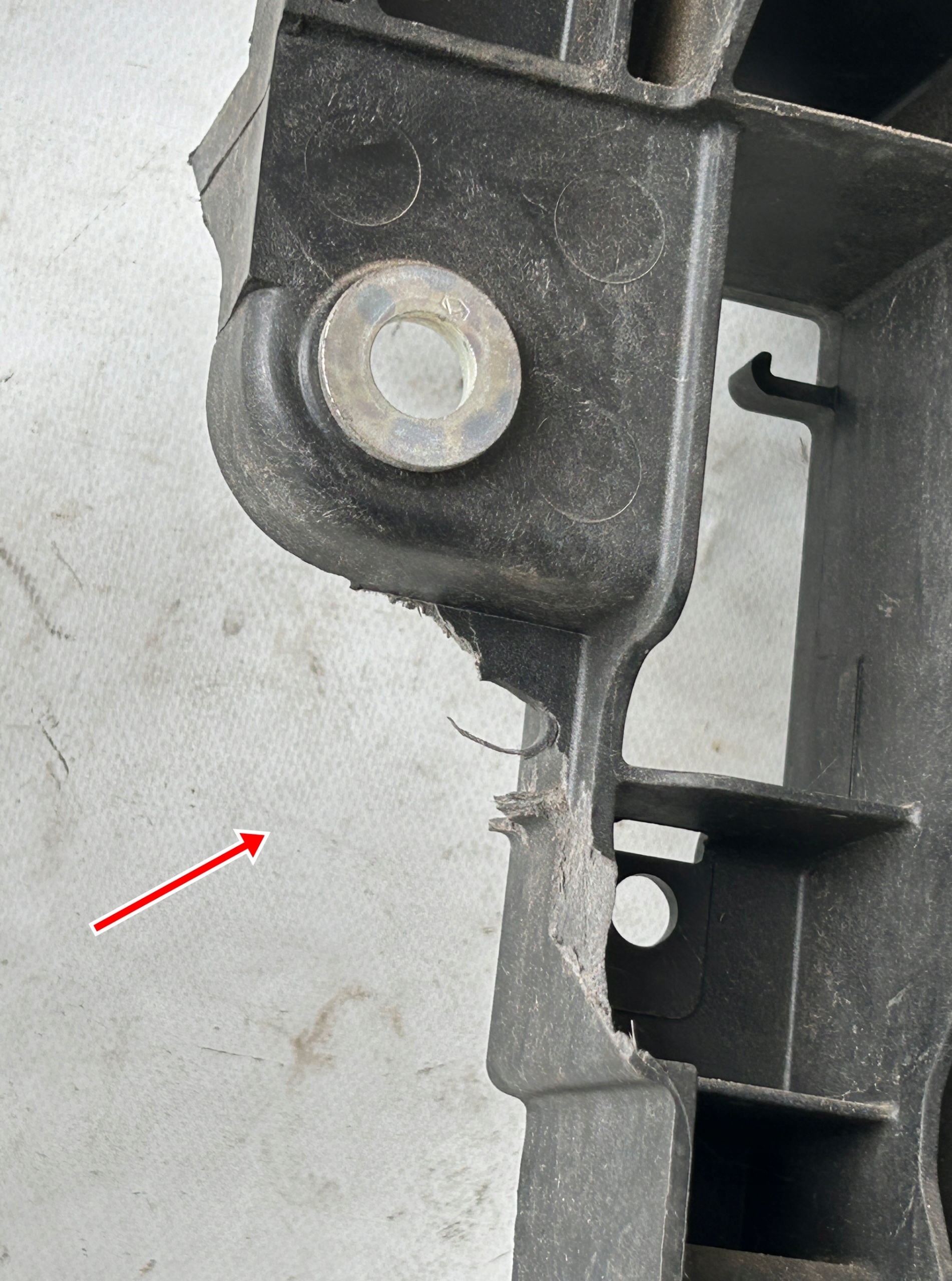 chladiče ventilátor NISSAN MAXIMA A35 09- 3.5 V6