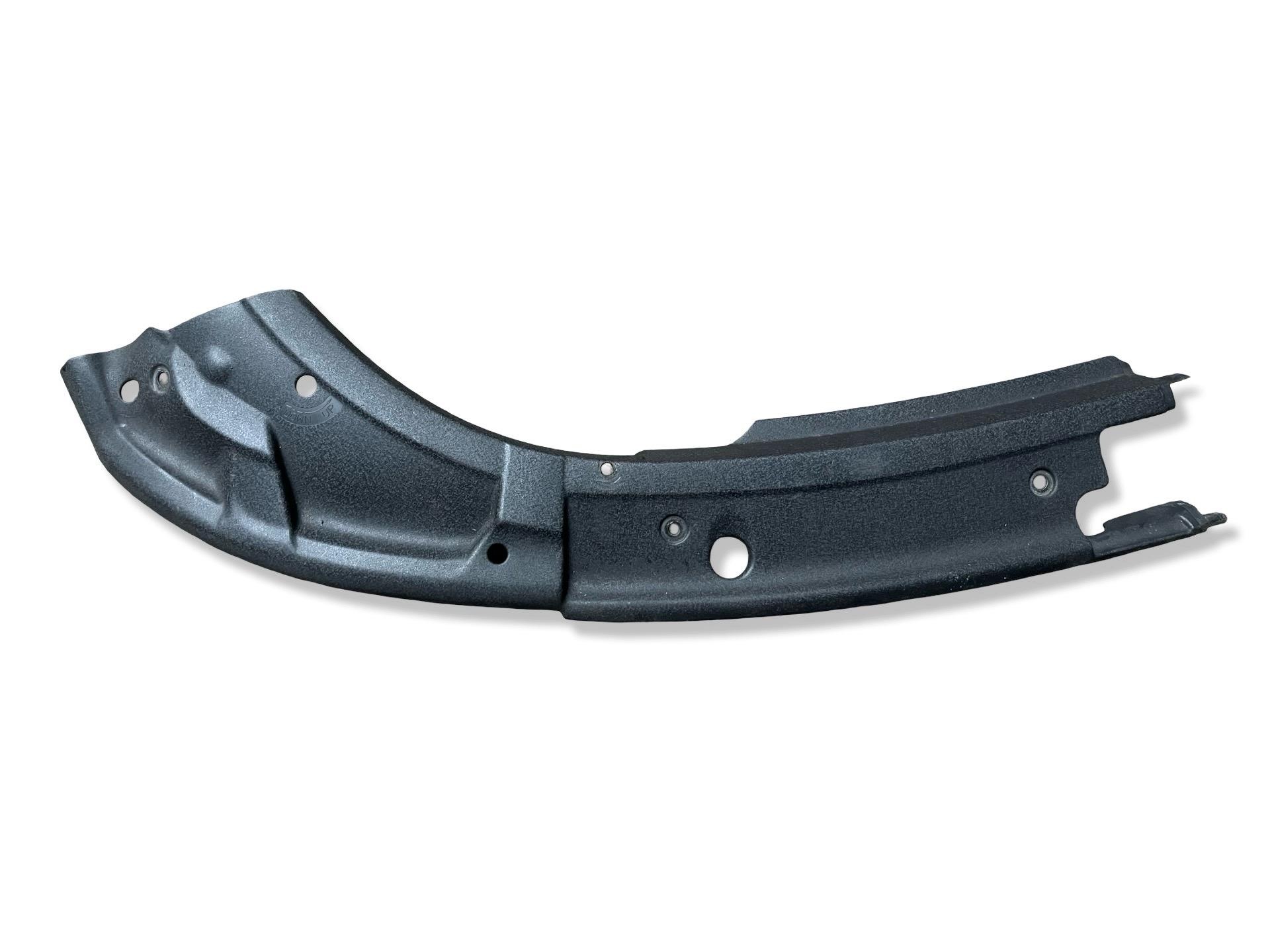 cover wzmocnienia supports front right side Audi TT 8N facelift 2004