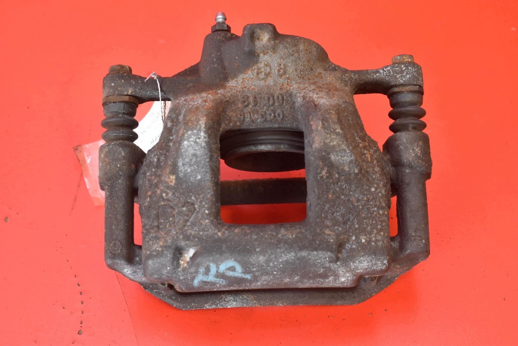 caliper brake right front TOYOTA COROLLA E18 1.6 VALVEMATIC 132 KM 13-18