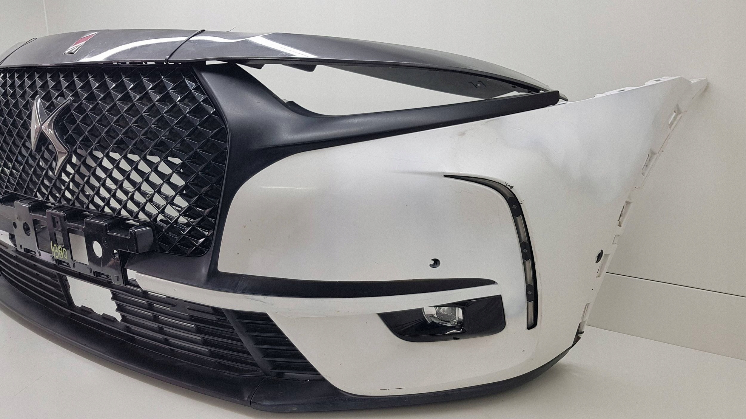 CITROEN DS7 DS 7 CROSSBACK 2017 bumper front 9820885677