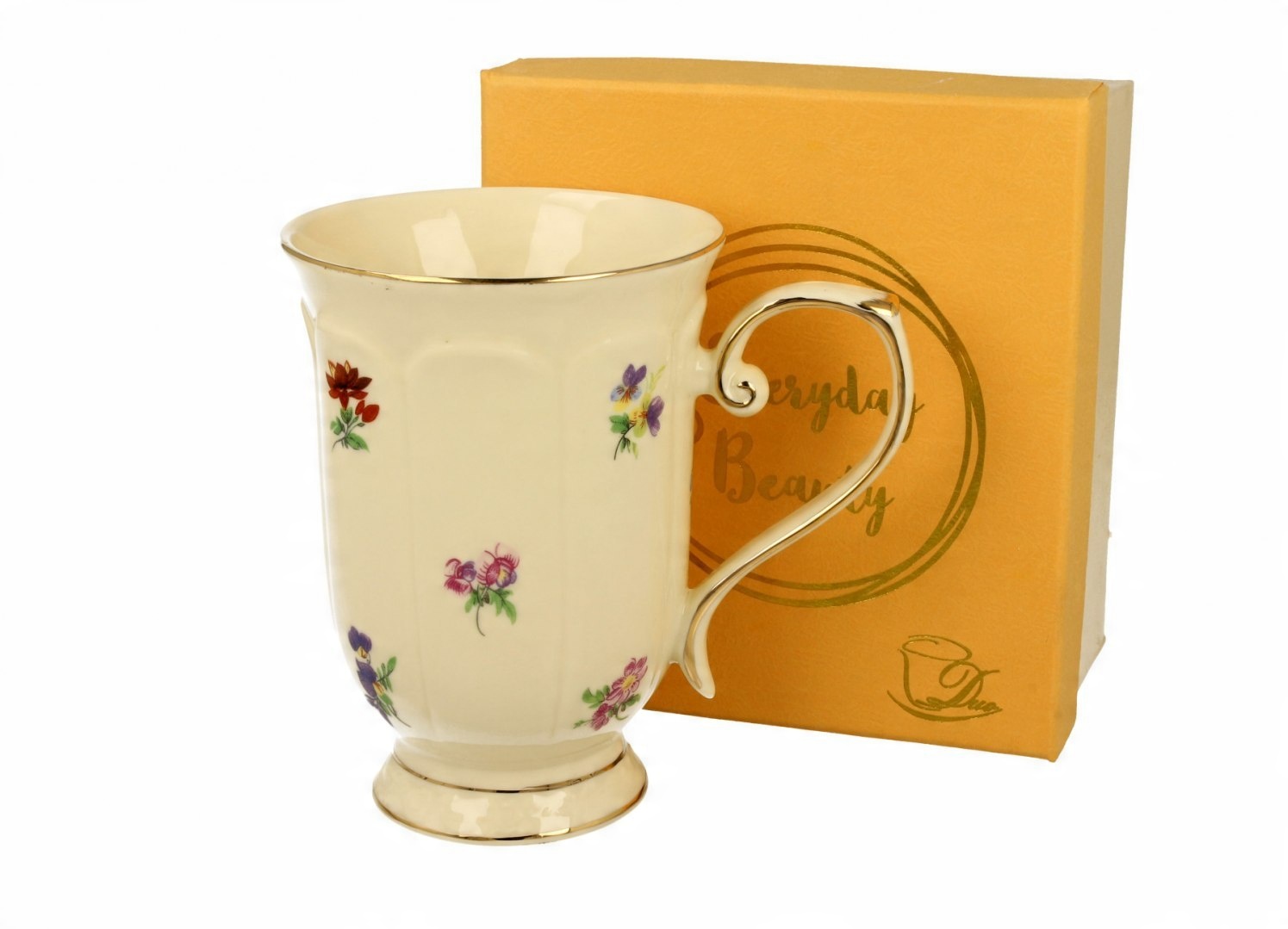 

Wysoki Kubek Porcelanowy Na Nóżce England Duo