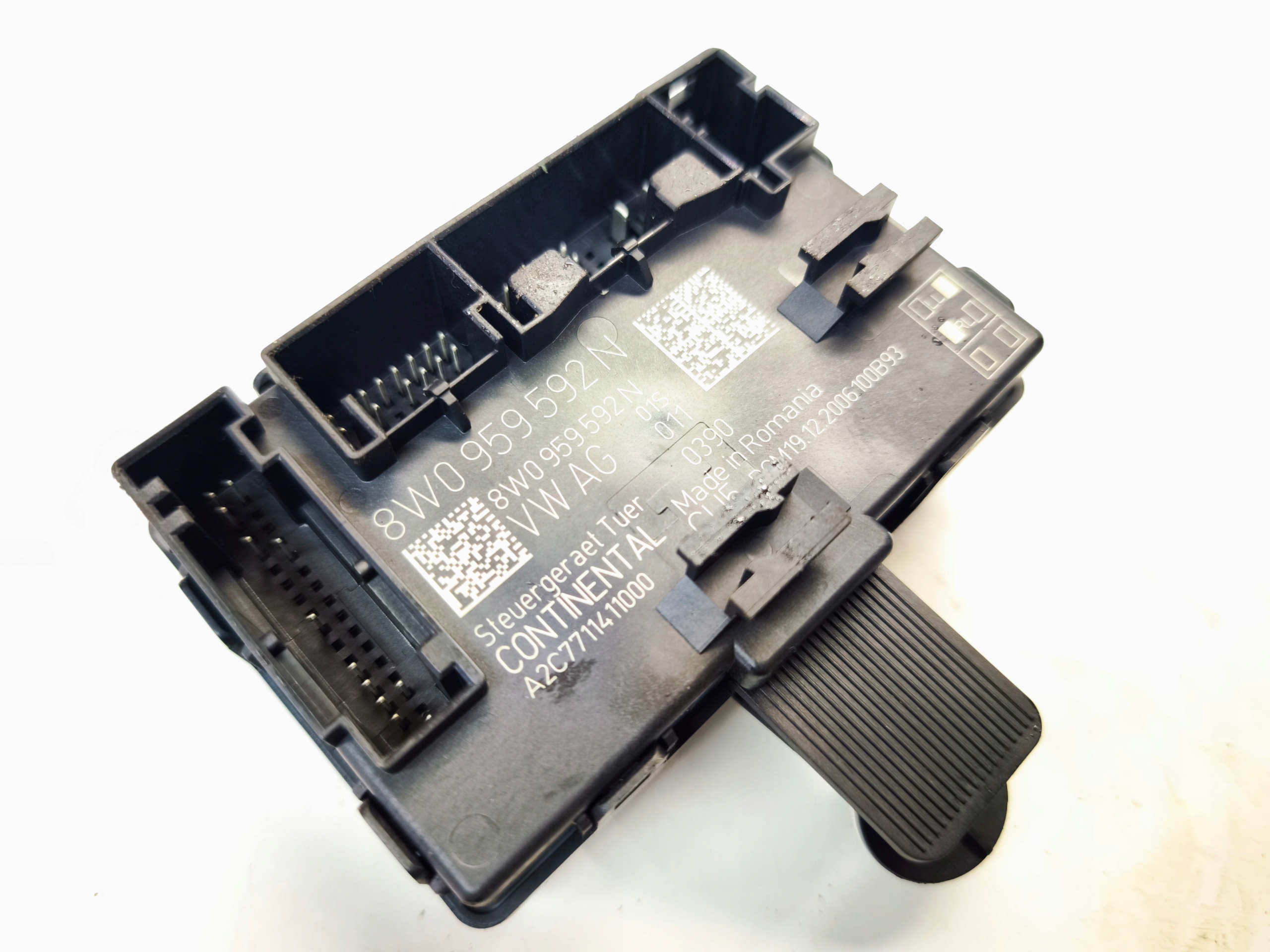 module control unit door AUDI A4 B9 A5 LIFT 8W0959592N