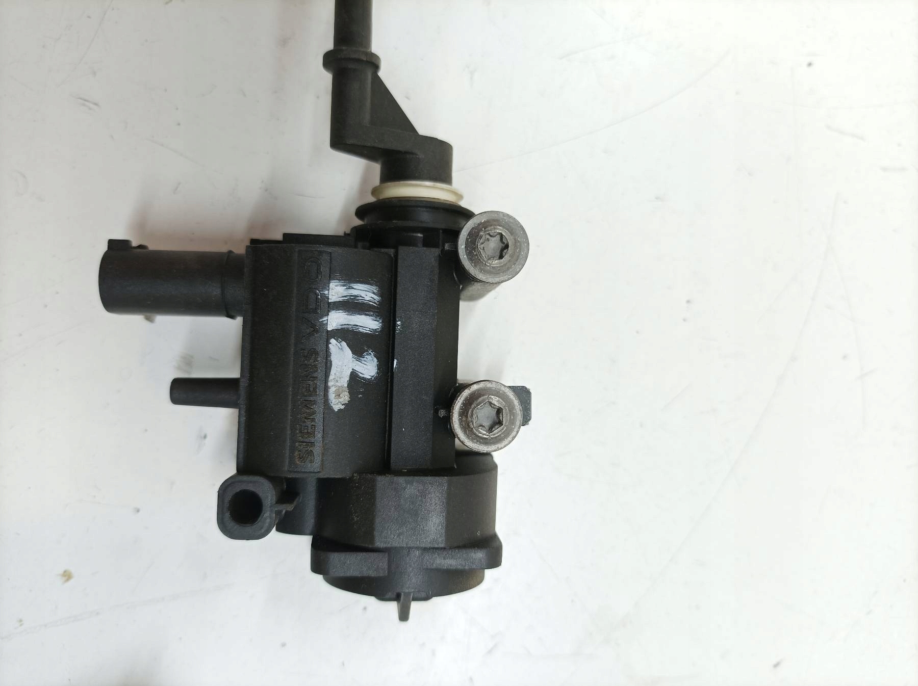 amortizer vratašca rezervoara goriva E70 b985882 Bmw X5 II (2006-2013) E70
