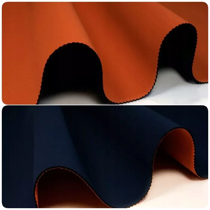 Neoprenová pěna 135cm tloušťka 3mm Barvy Mravenčení/Granát