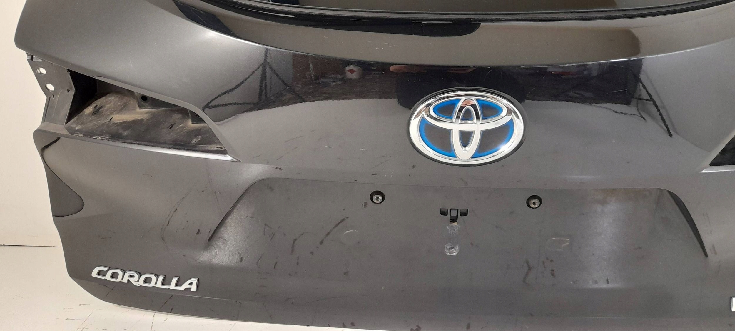 Toyota Corolla E21 Kombi trunk door boot 209 (H238)