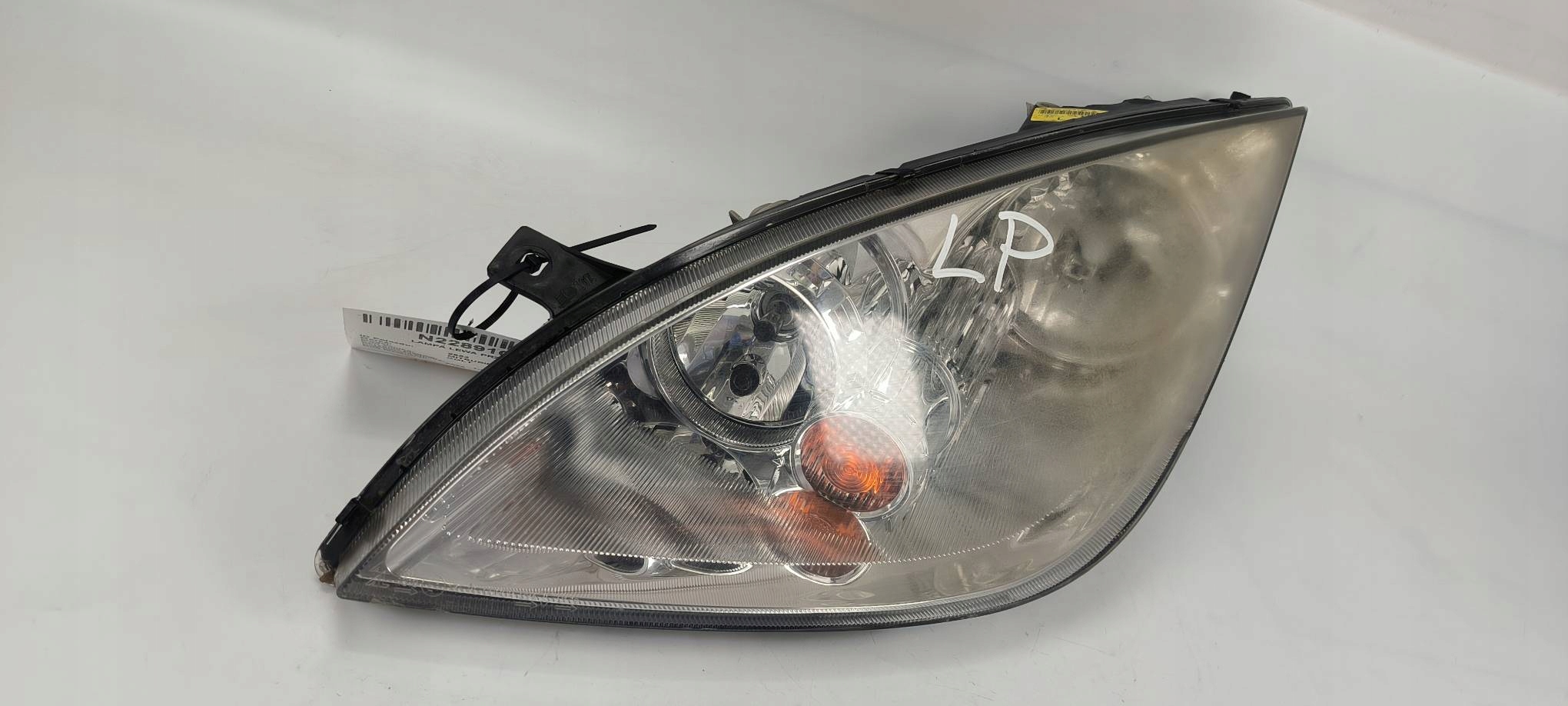 light left front MITSUBISHI COLT