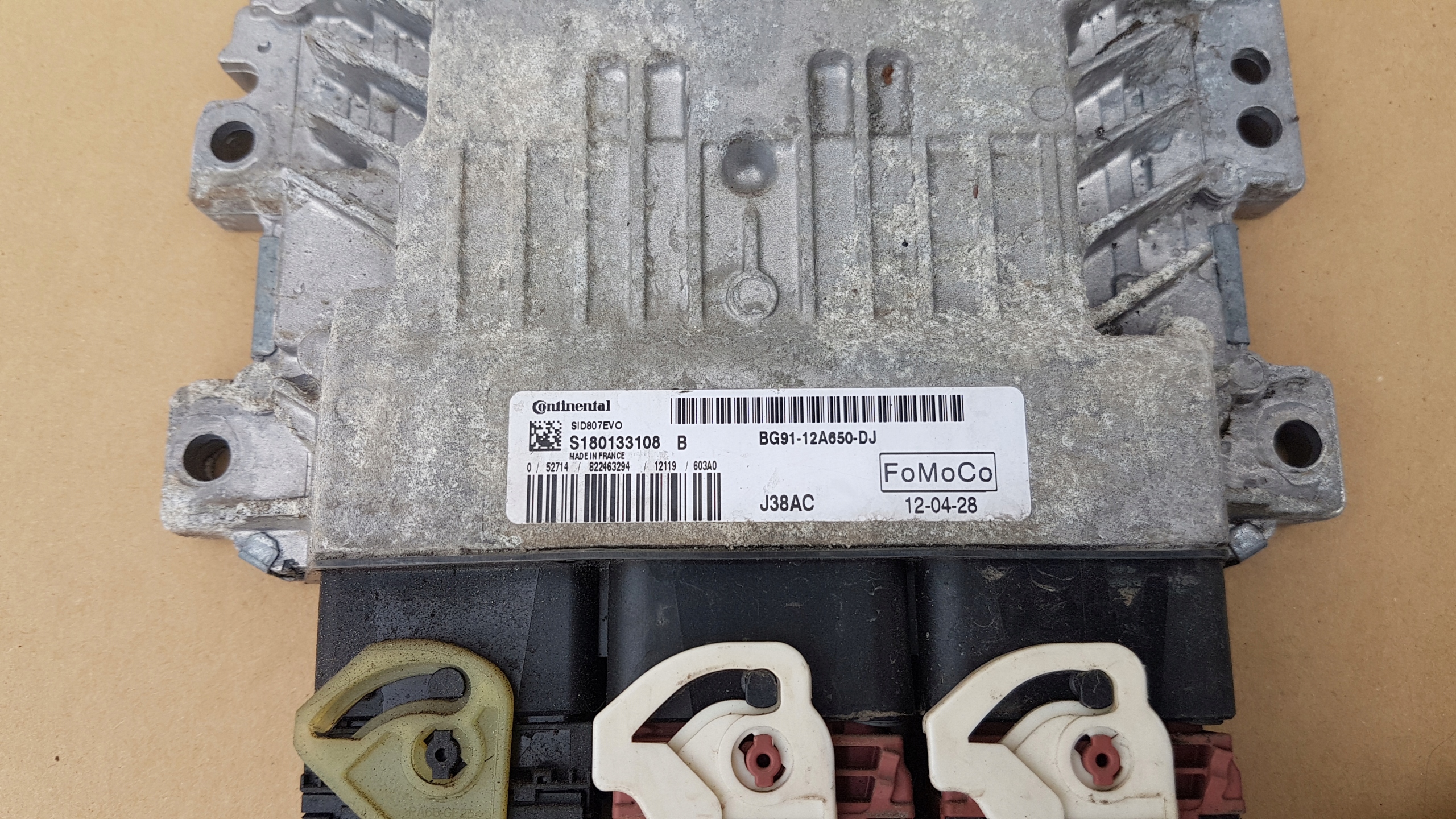 BEDIENTEIL BG91-12A650-DJ S180133108B *K3
