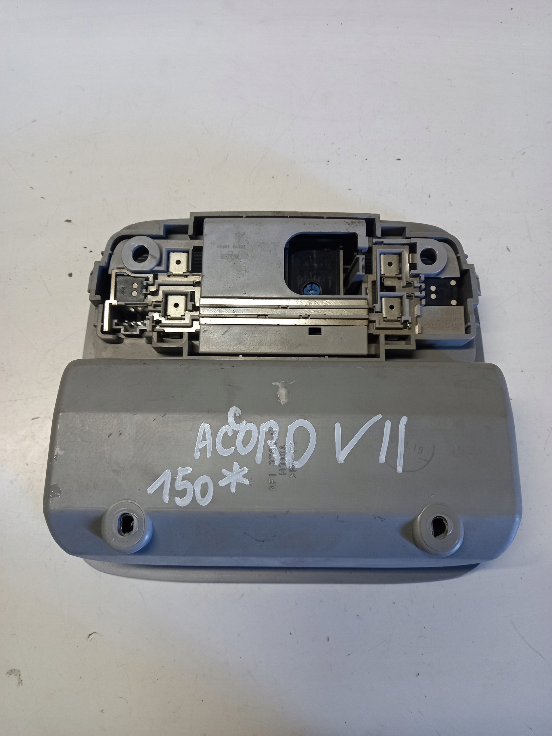 ОСВІТЛЕННЯ САЛОНУ HONDA ACCORD VII