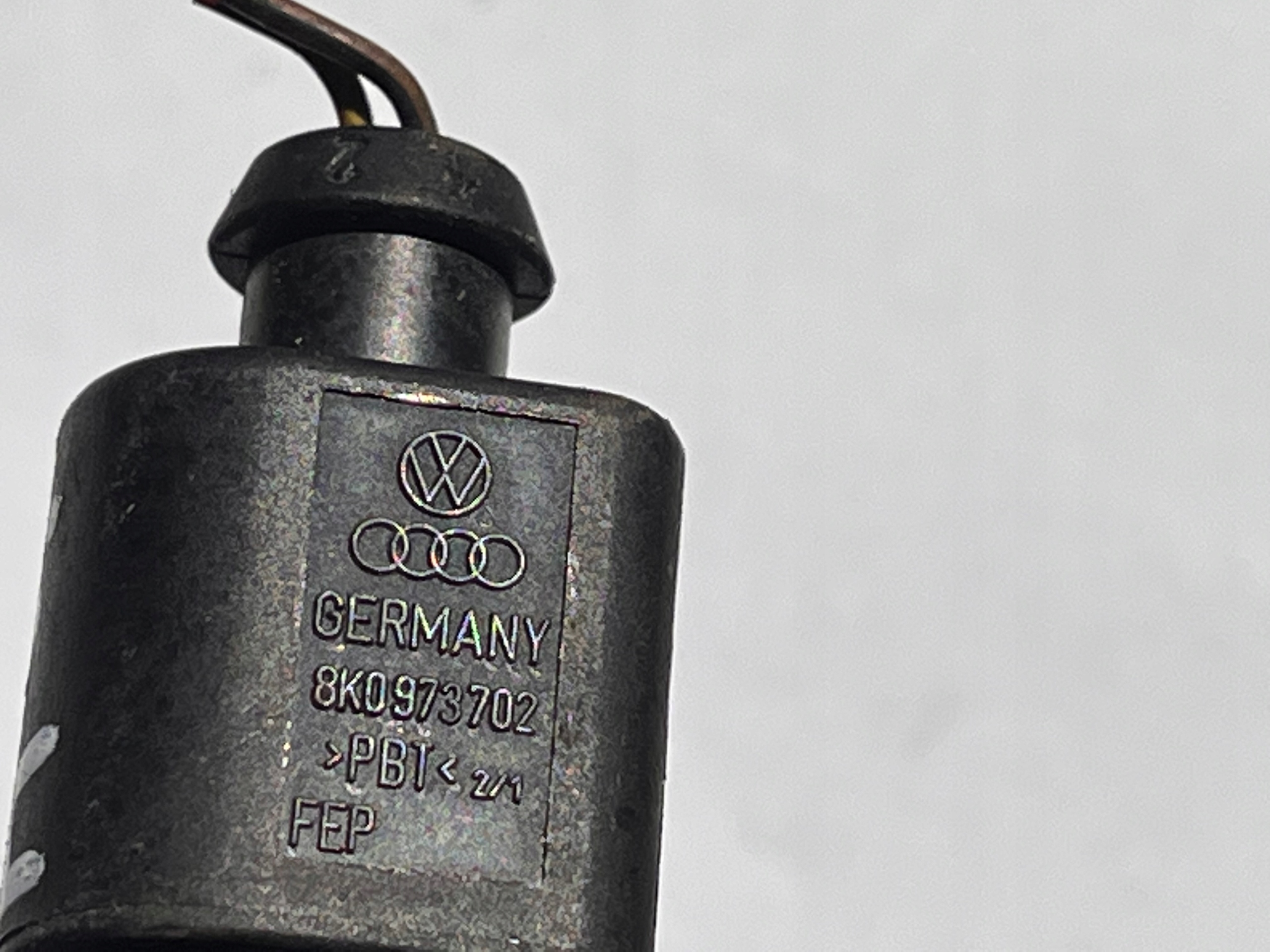 VW AUDI Sensor Gase 03L903088TA