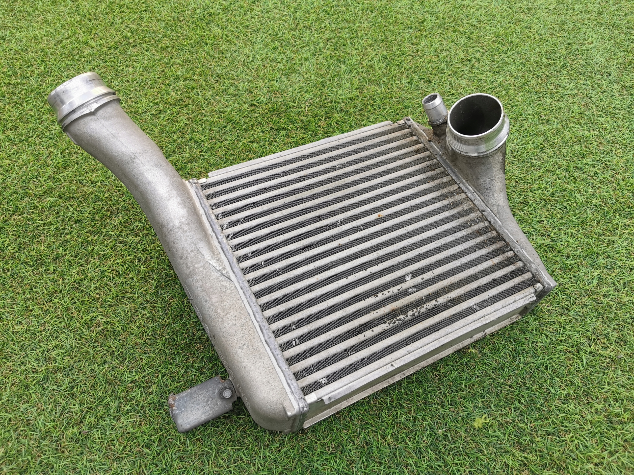 PORSCHE PANAMERA 970 INTERCOOLER LEWY