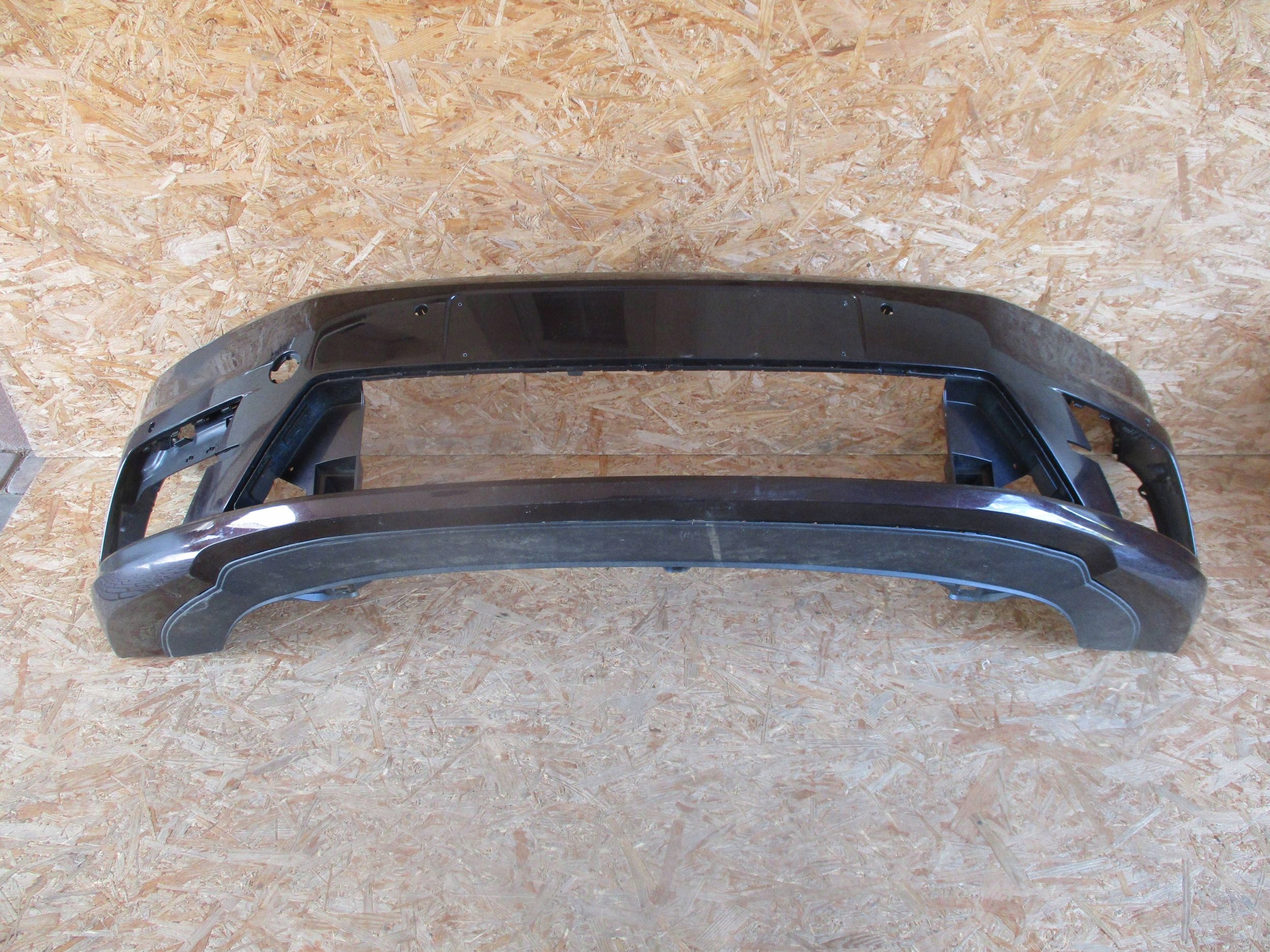 bumper front front VW CADDY 2K5 LIFT