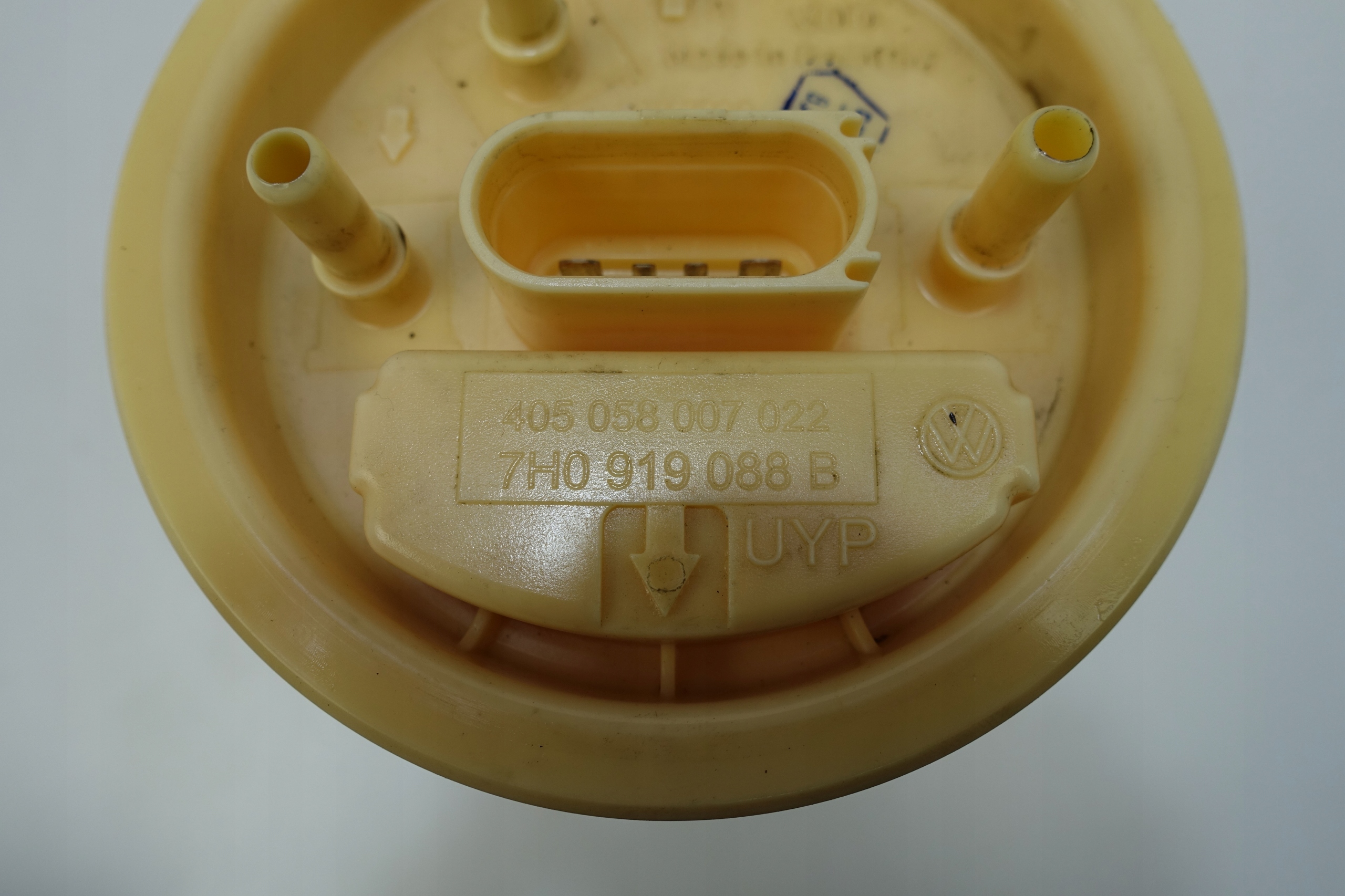 feed pump VW TRANSPORTER T5 7H0919088B